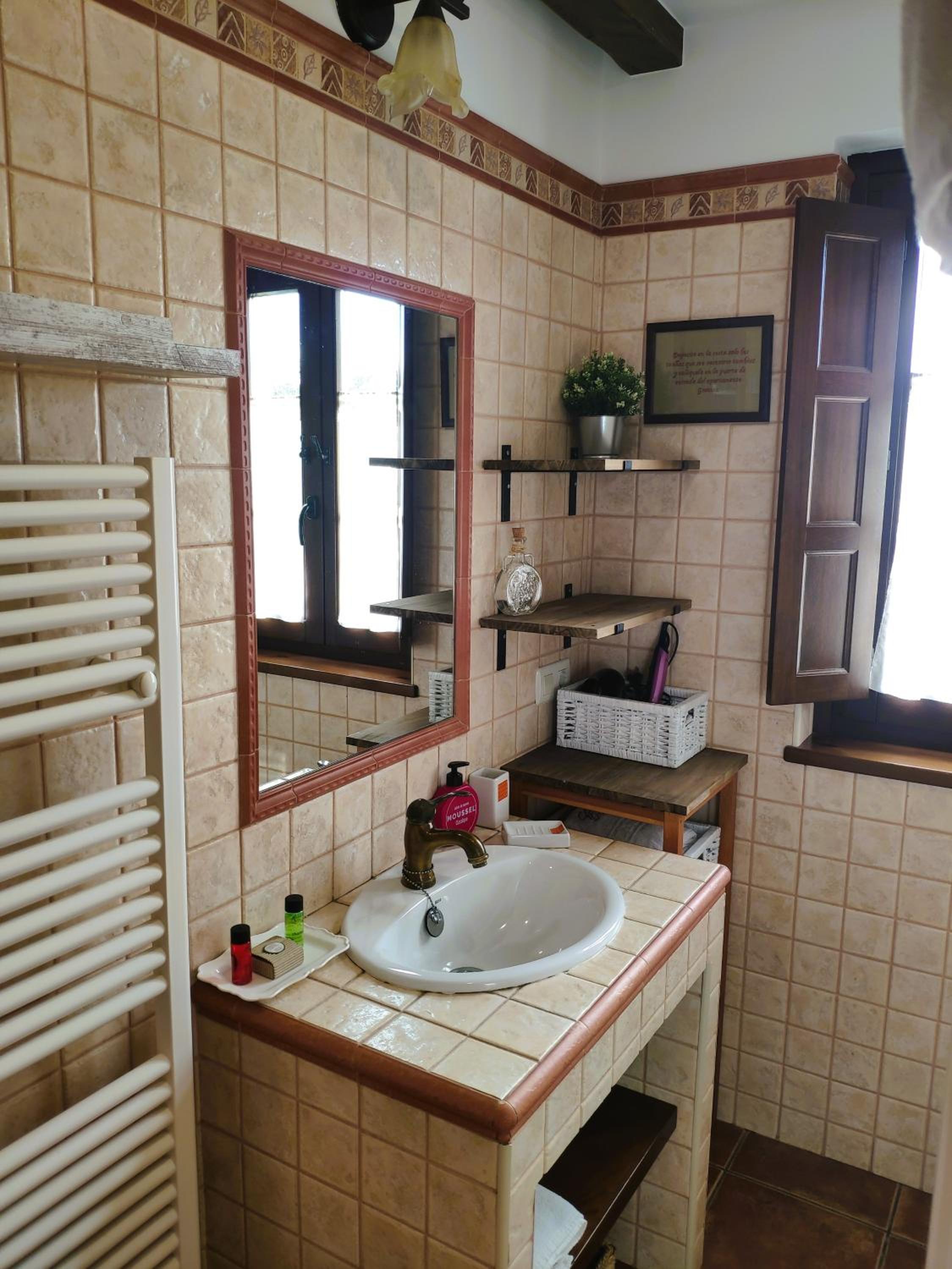 Two-Bedroom Apartment with Balcony and Sea View photo 2