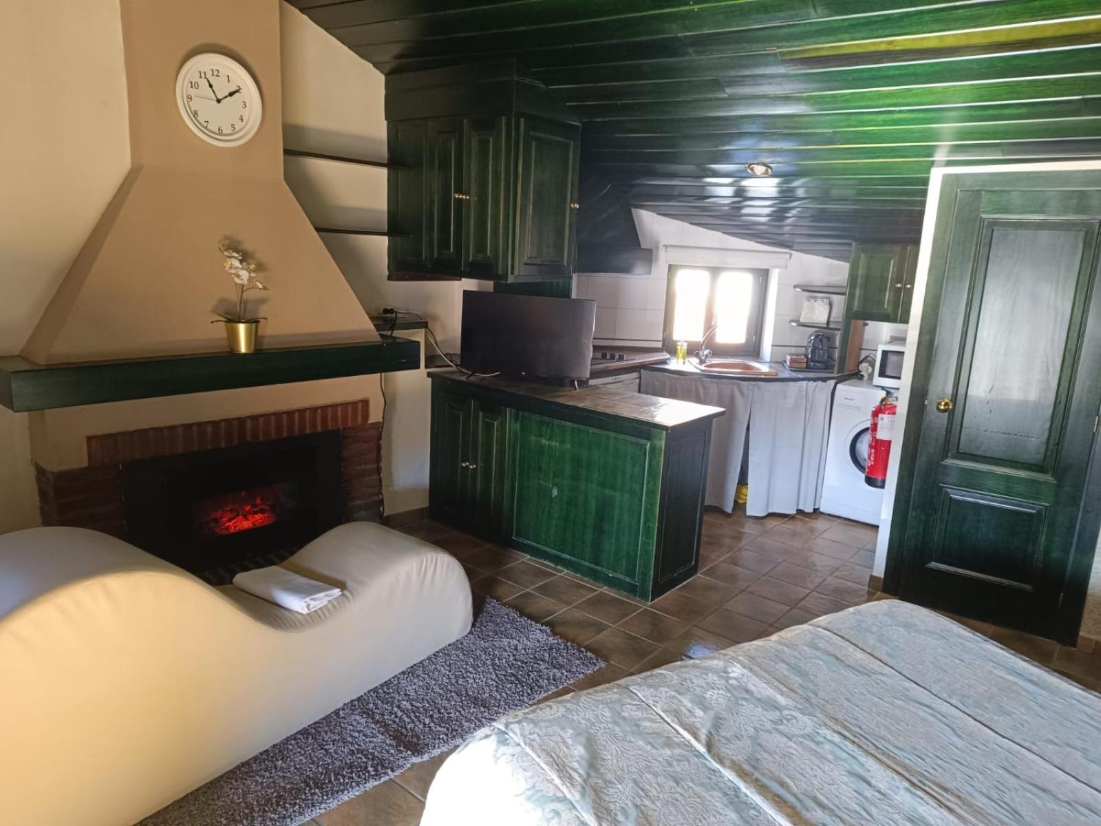 Apartment with Balcony - Photo 1