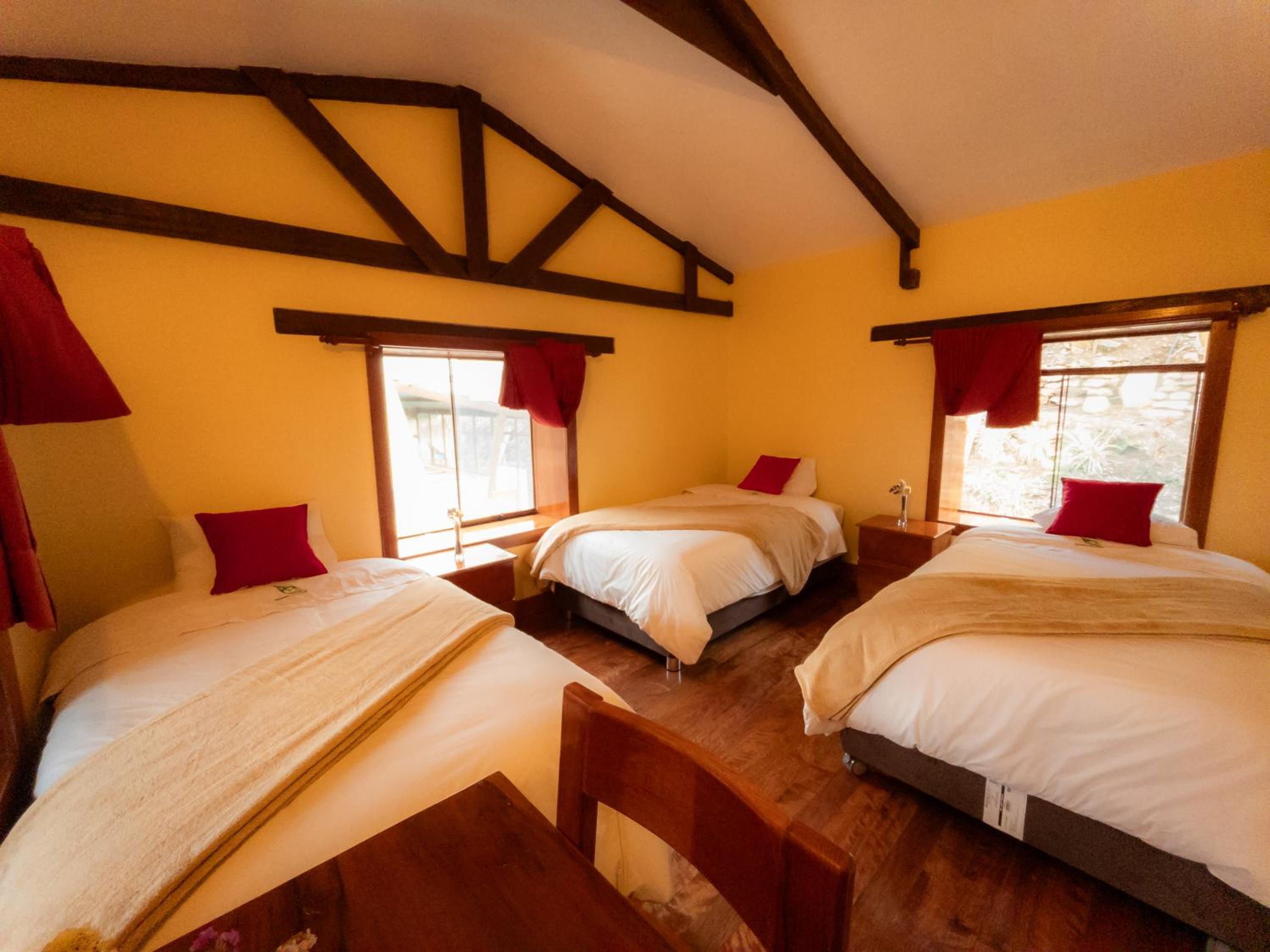 Triple Room With Private Bathroom photo 2