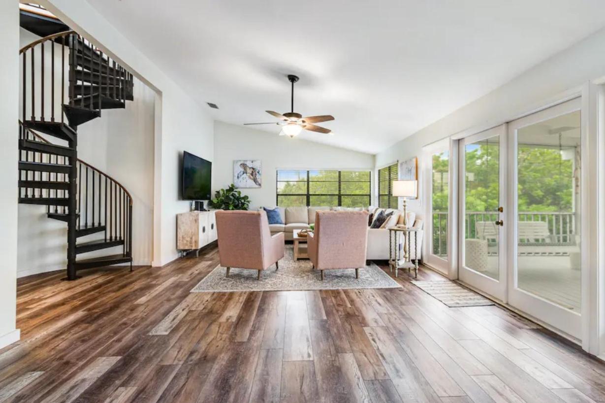 Four-Bedroom House photo 1