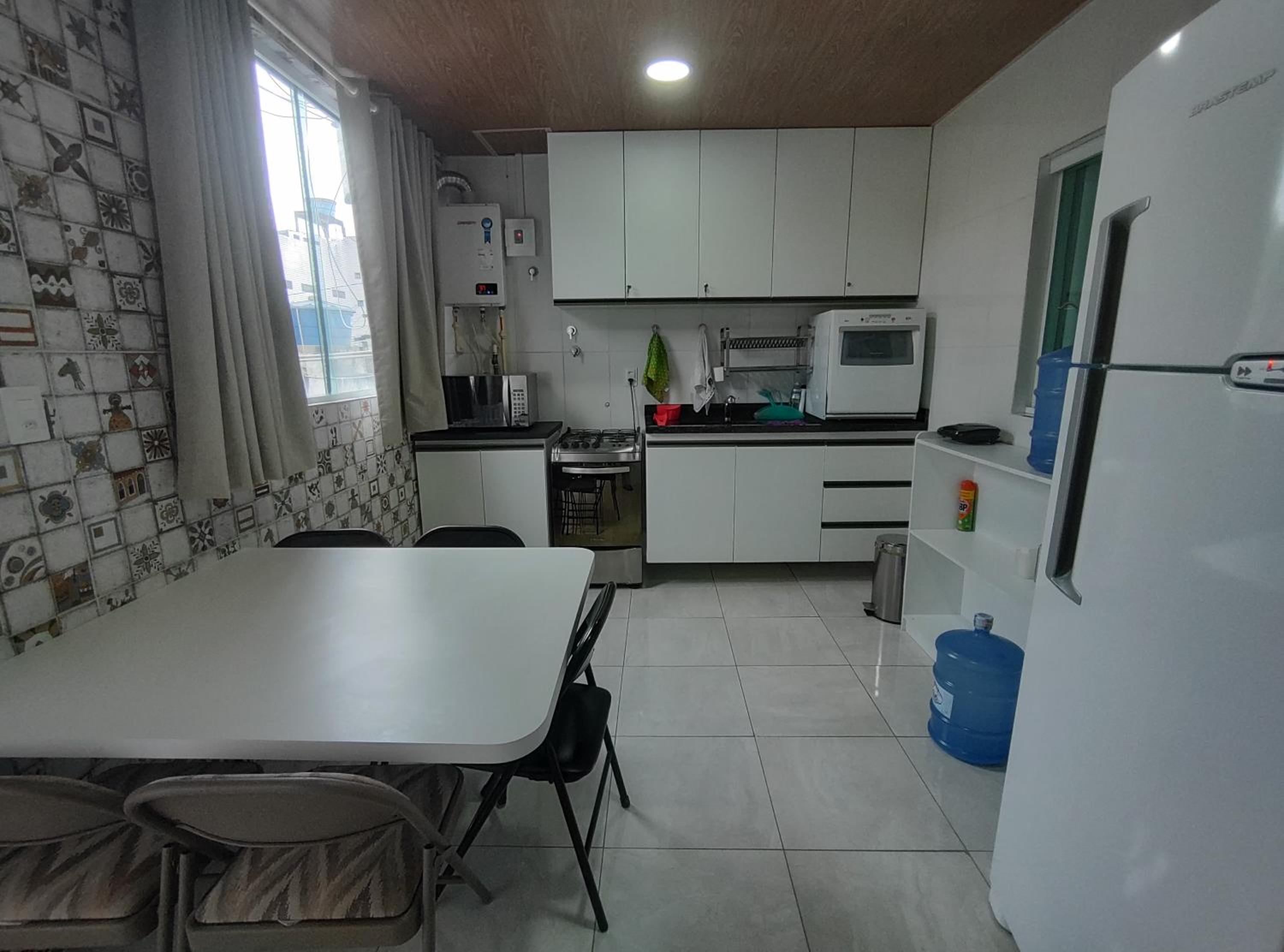 Three-Bedroom Apartment photo 2