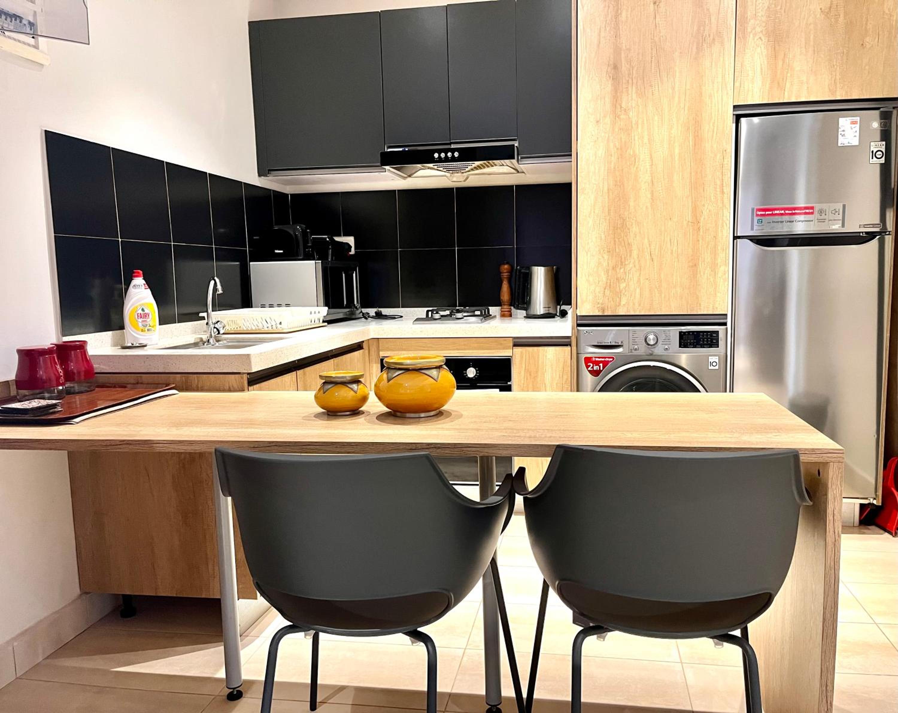 One-Bedroom Apartment with Park View photo 1