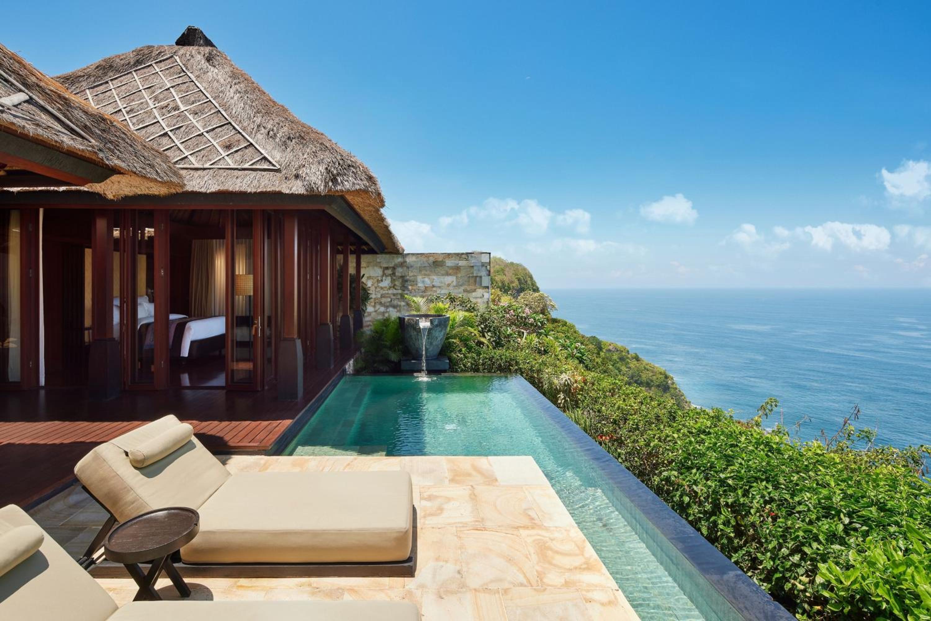 One-Bedroom Ocean Cliff  - Photo 3