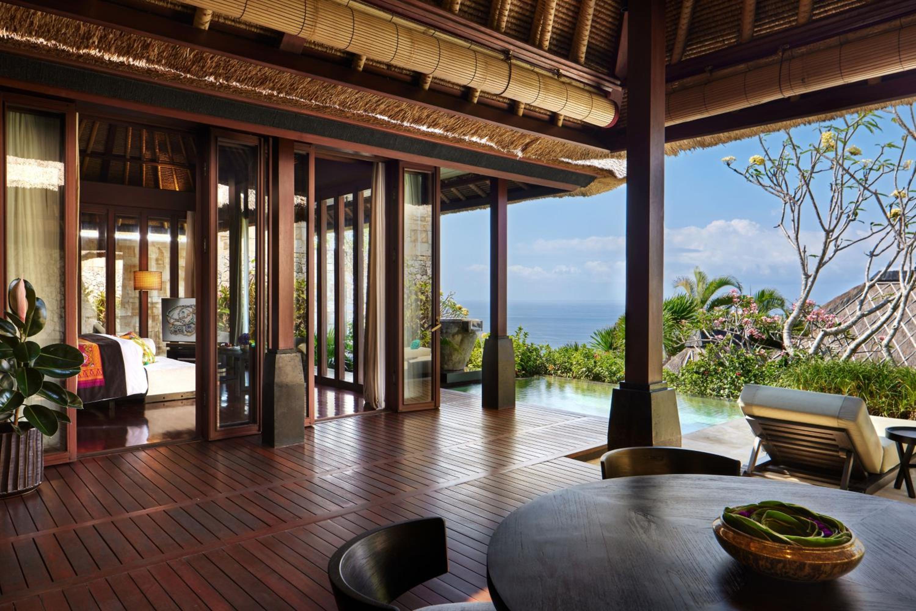 One-Bedroom Ocean View Villa - Photo 3