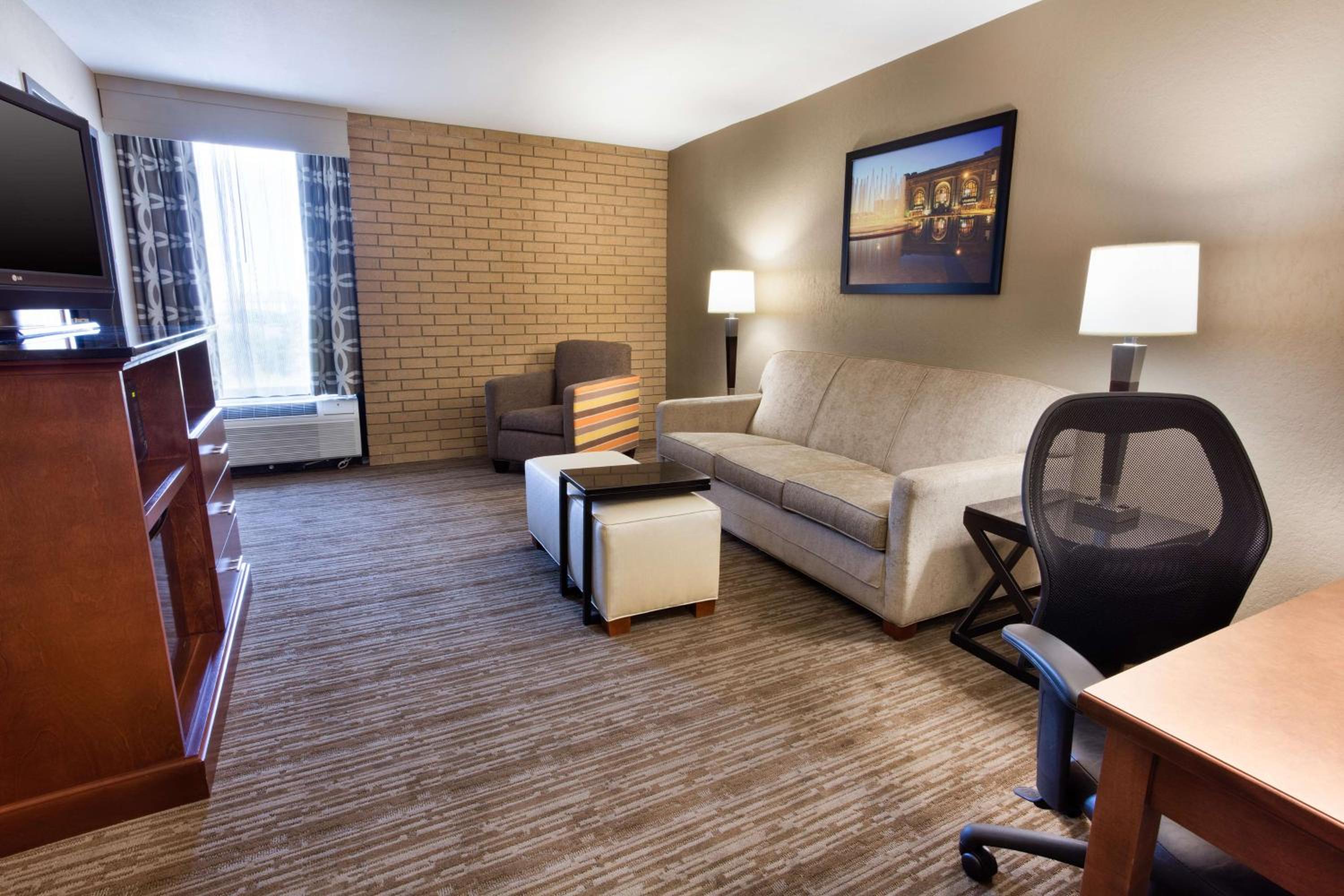 King Suite with Sofa Bed