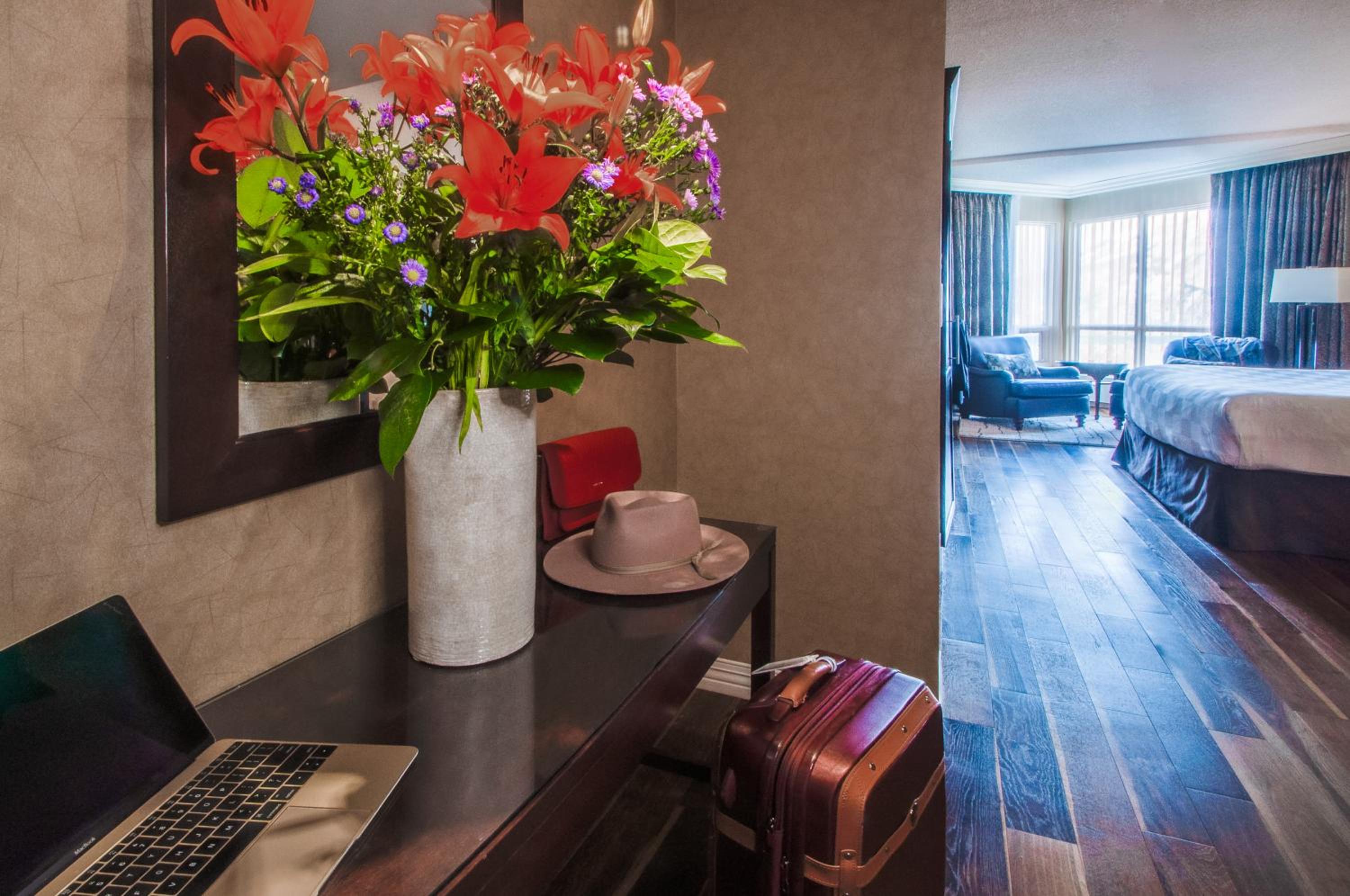 Premium Room With Two Queen Beds And Valley View