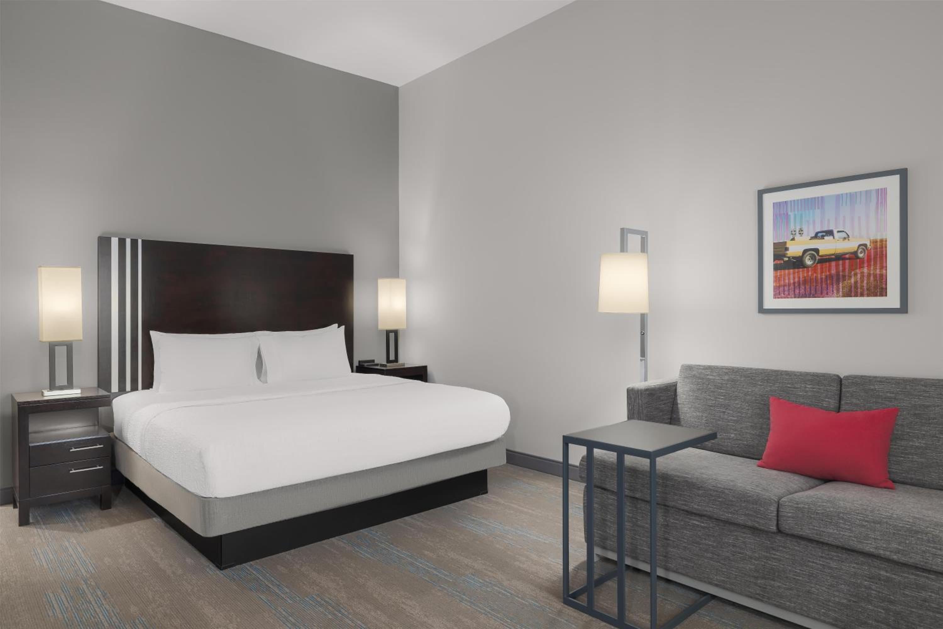 King Room with Sofa Bed - Non-Smoking