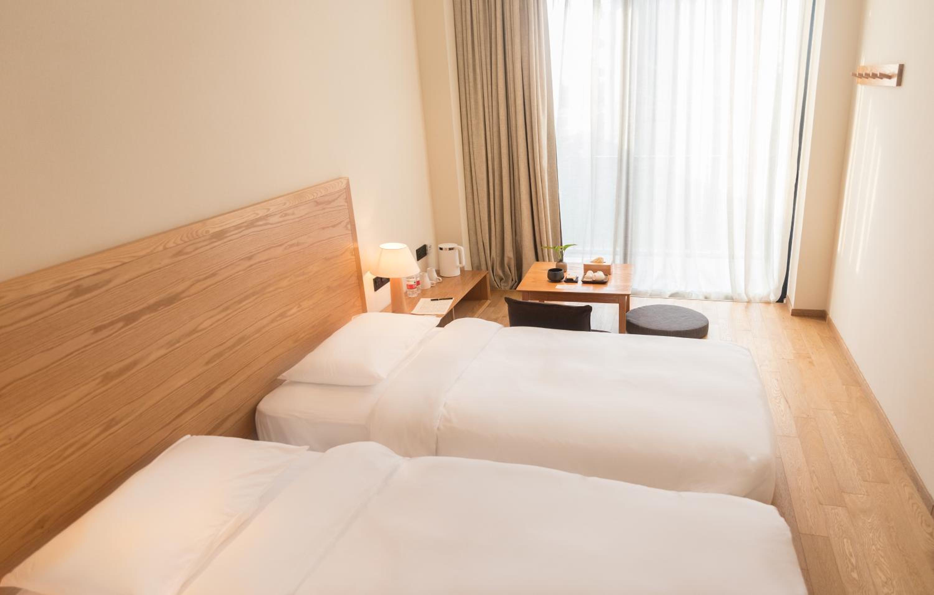 Twin Room with Lake View