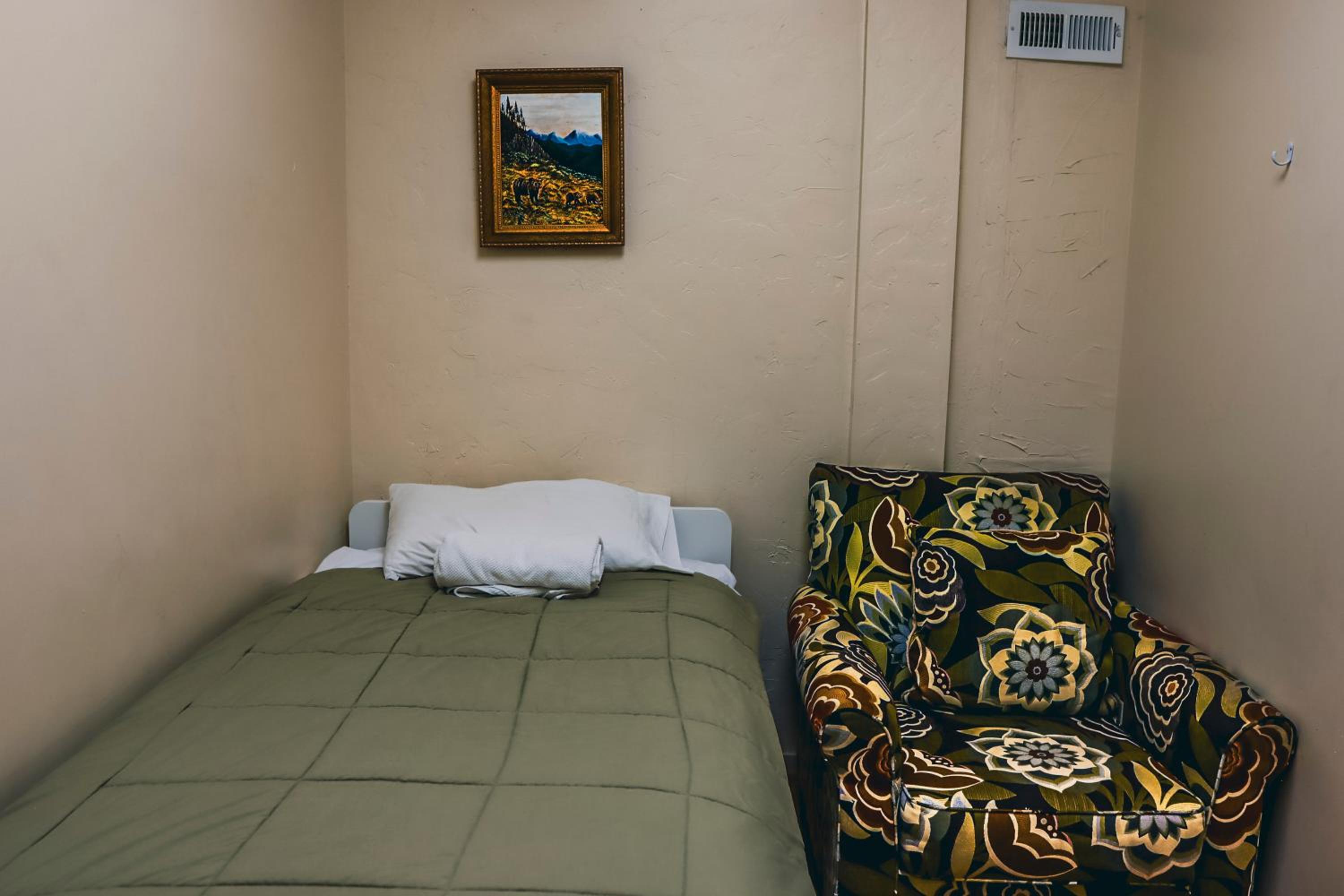 Single Room photo 1