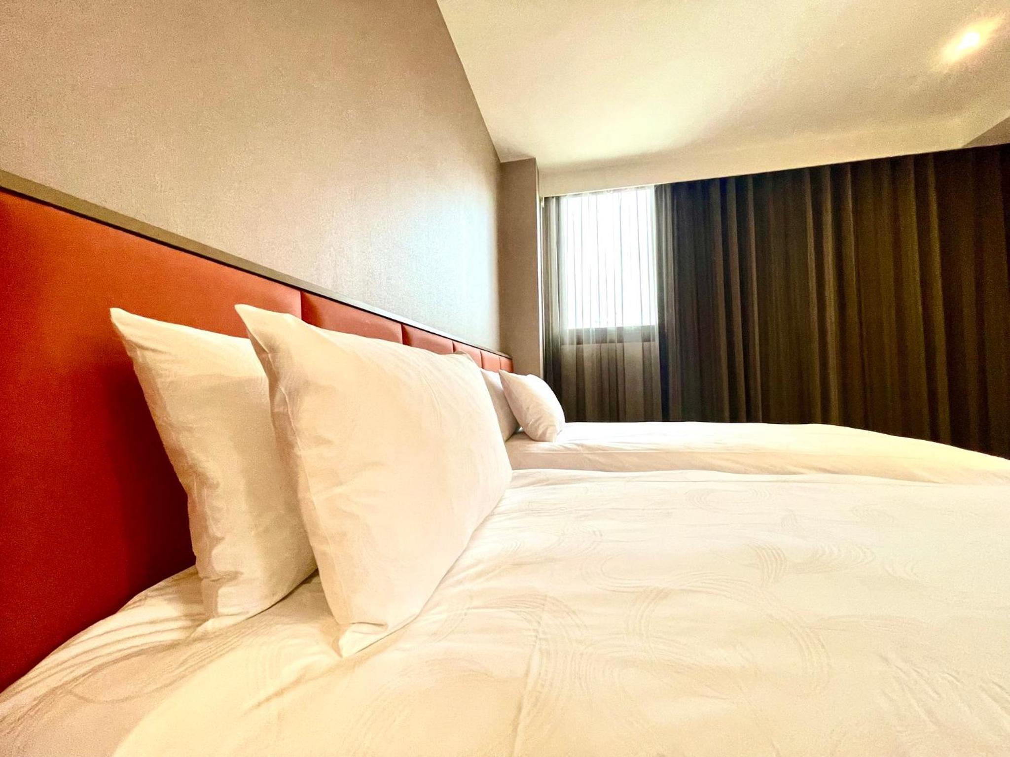 Deluxe Twin Room - Photo 2