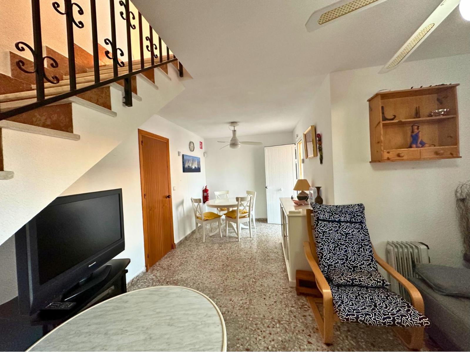 Casa de cuatro habitaciones