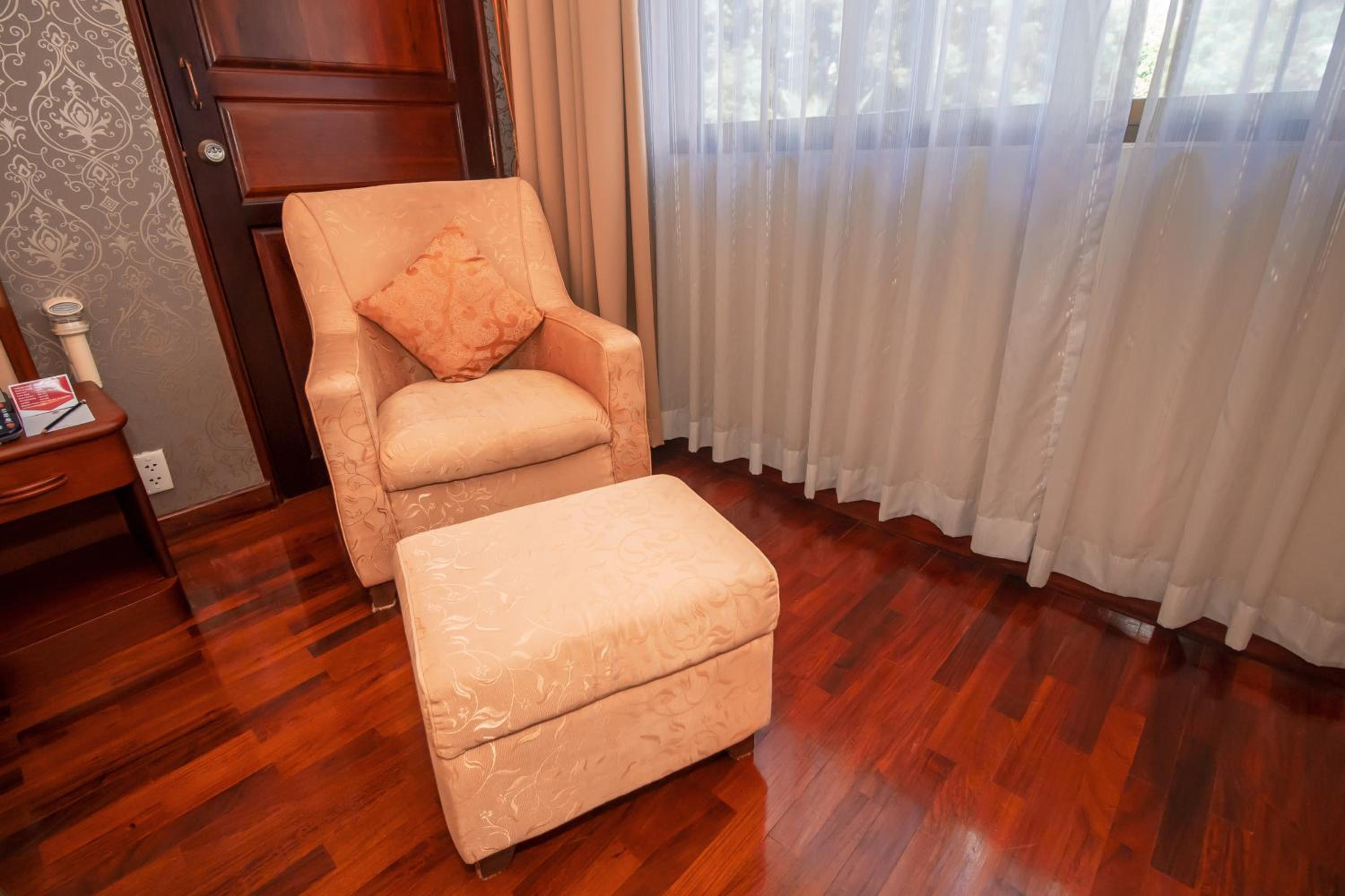 Junior Suite - Photo 12