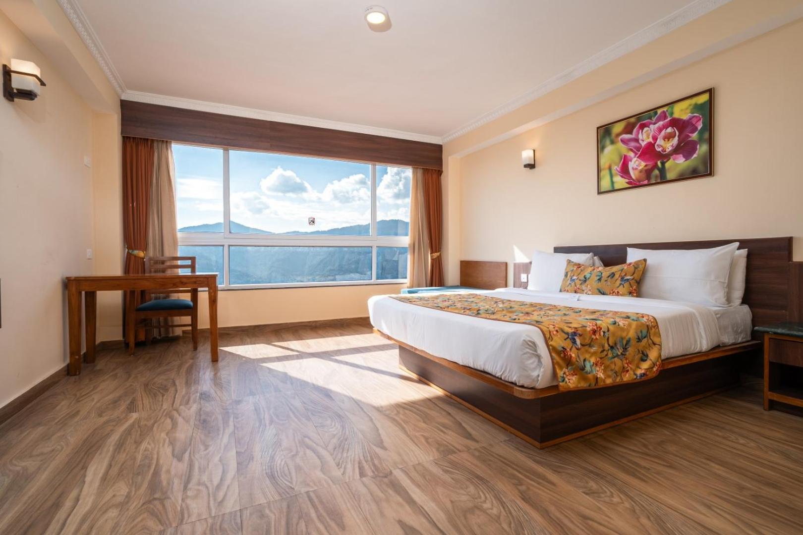 Premium View Room  - Photo 3