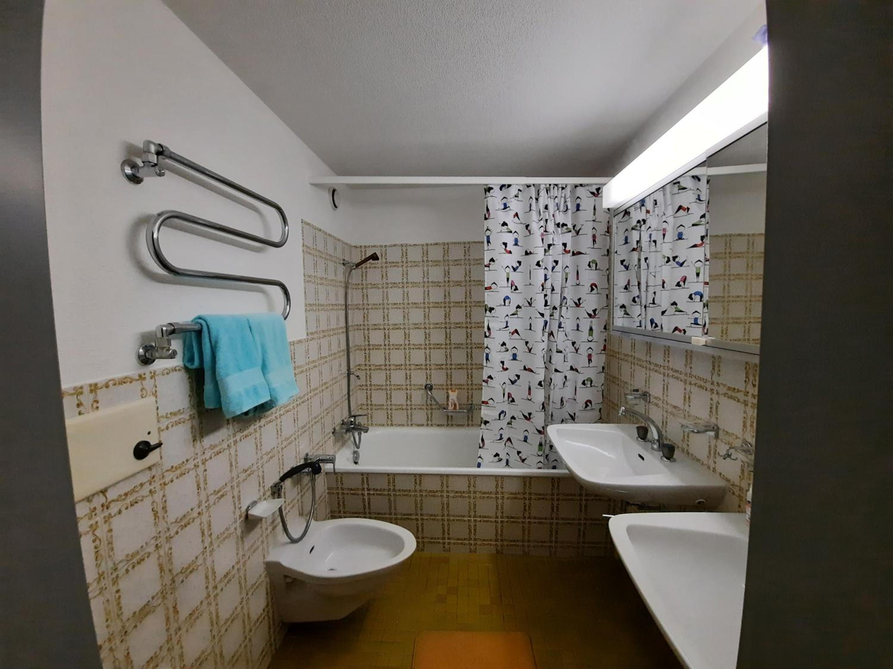 Apartment with Mountain View - Photo 28