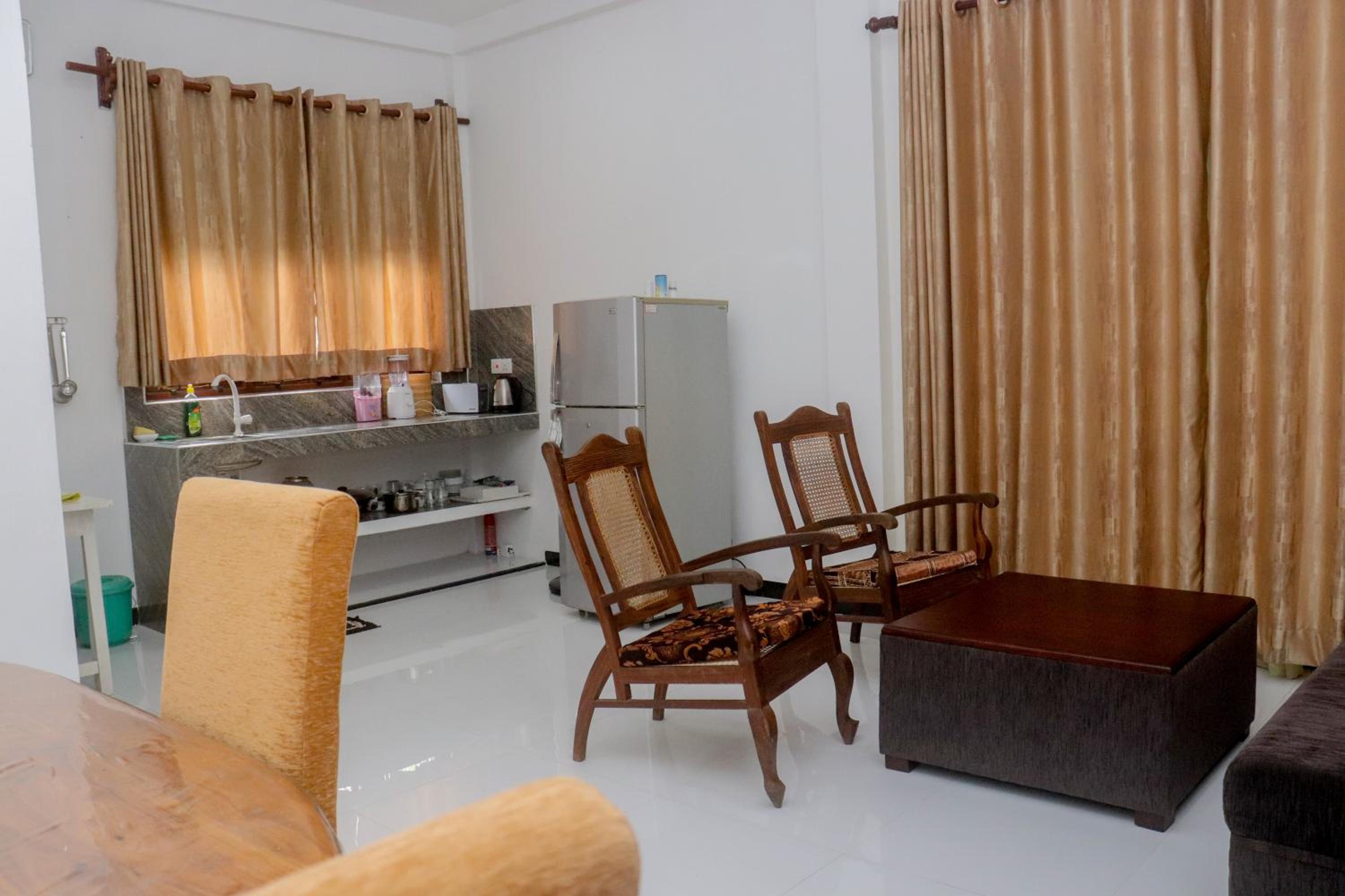 Apartment with Terrace photo 3