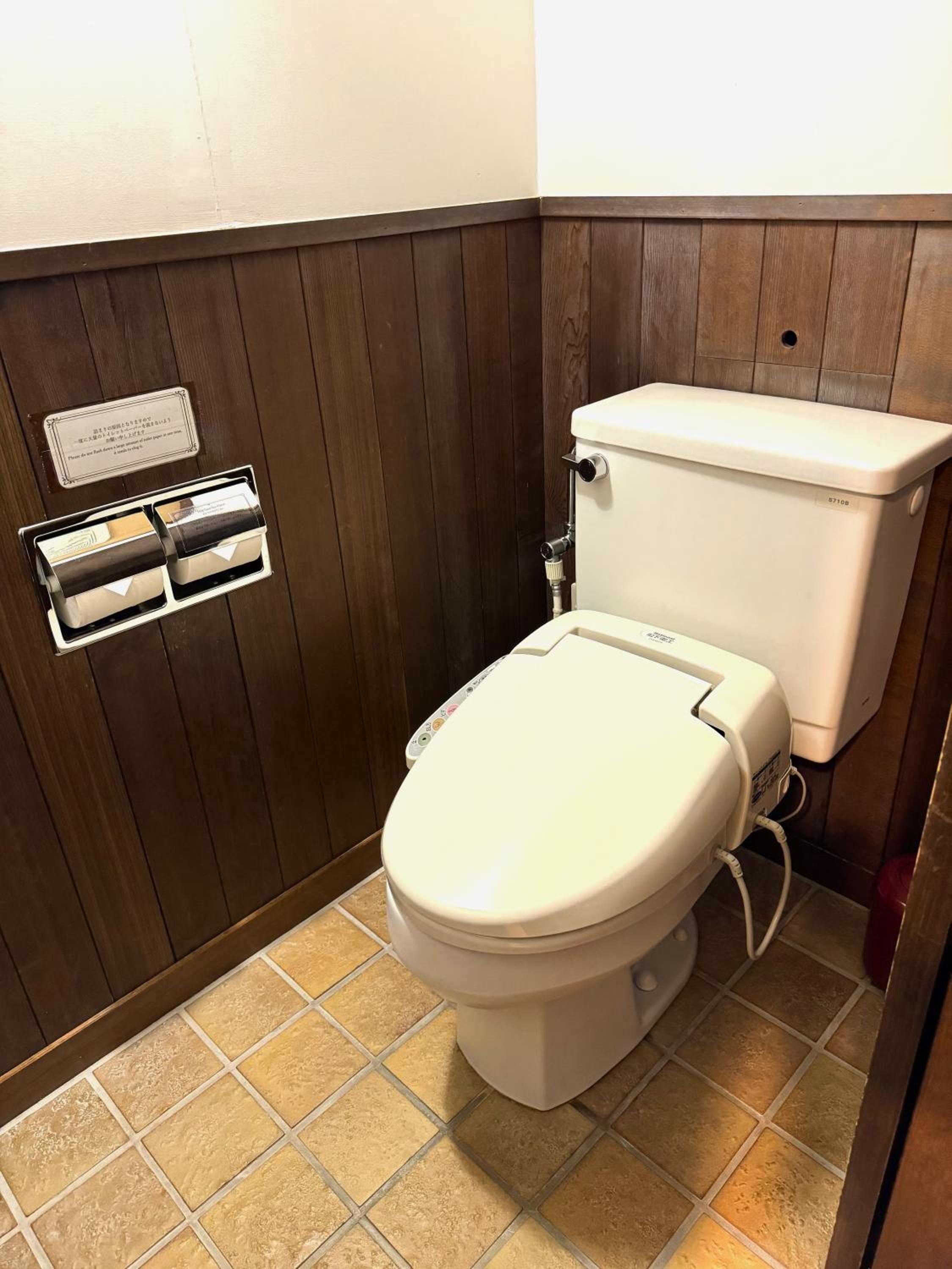 Japanese-Style Quadruple Room photo 2