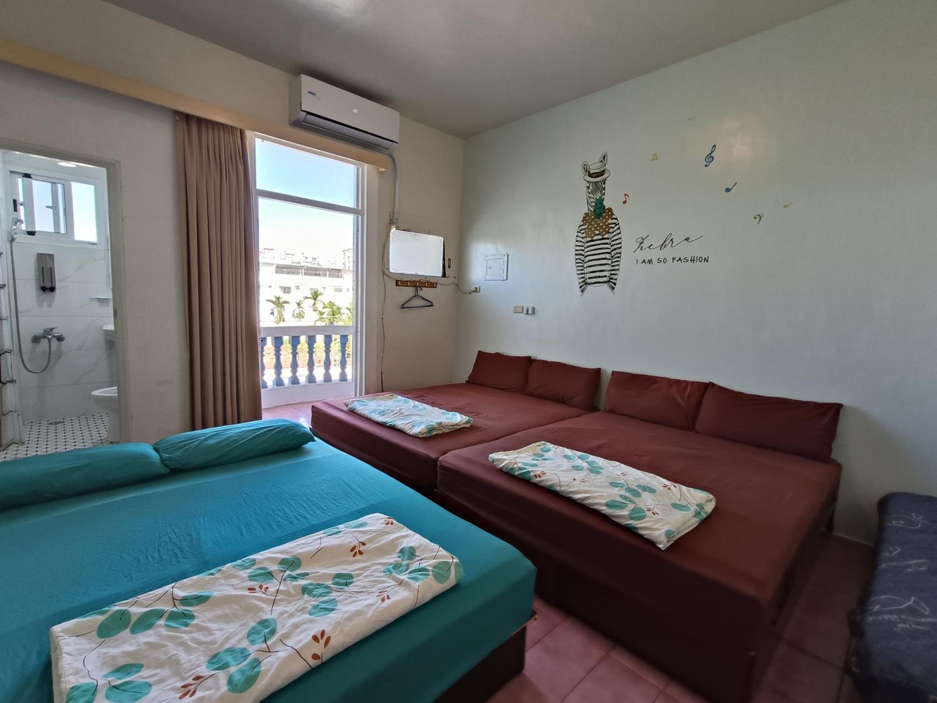 Family Suite with Balcony photo 3
