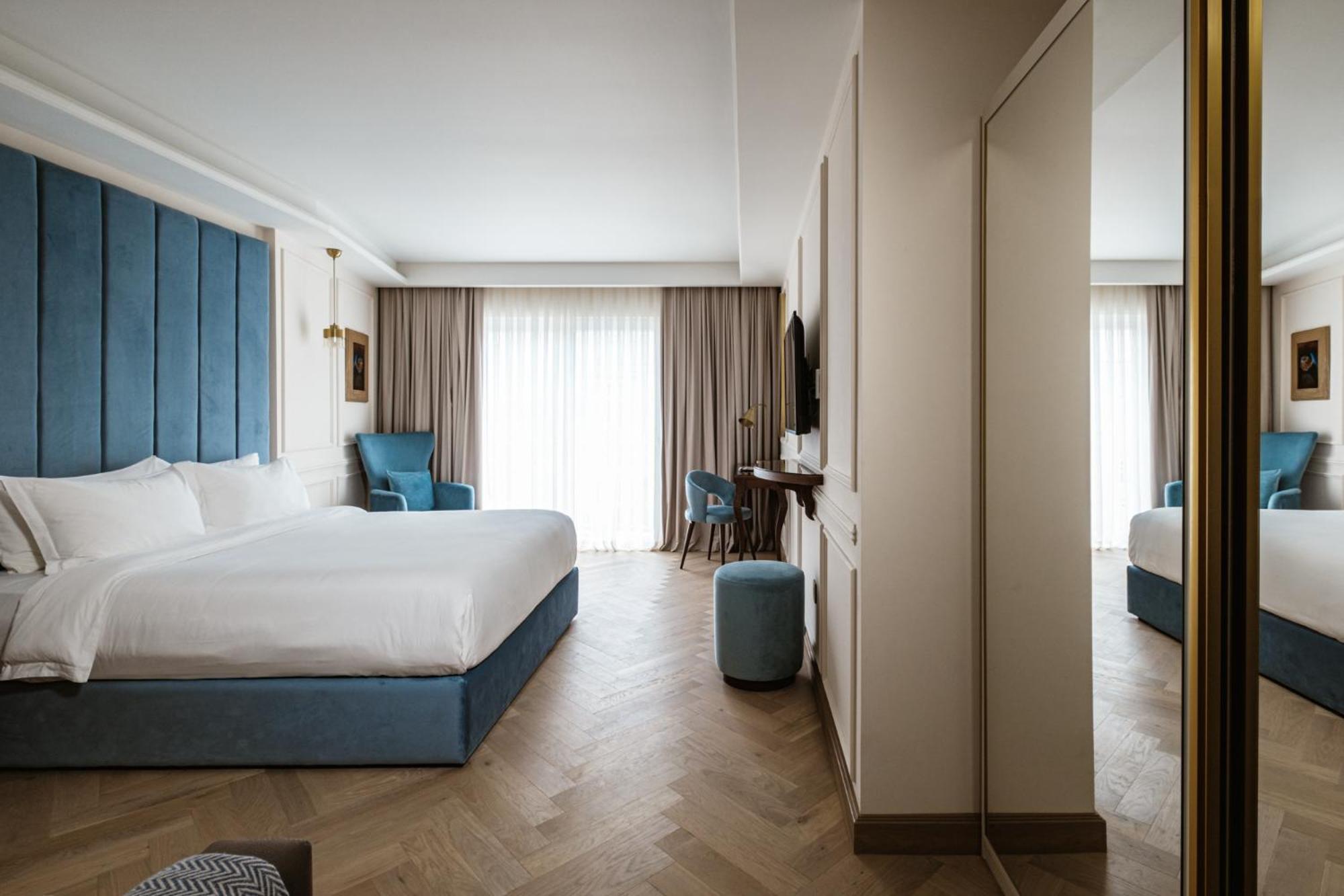 Premium Room - Photo 5