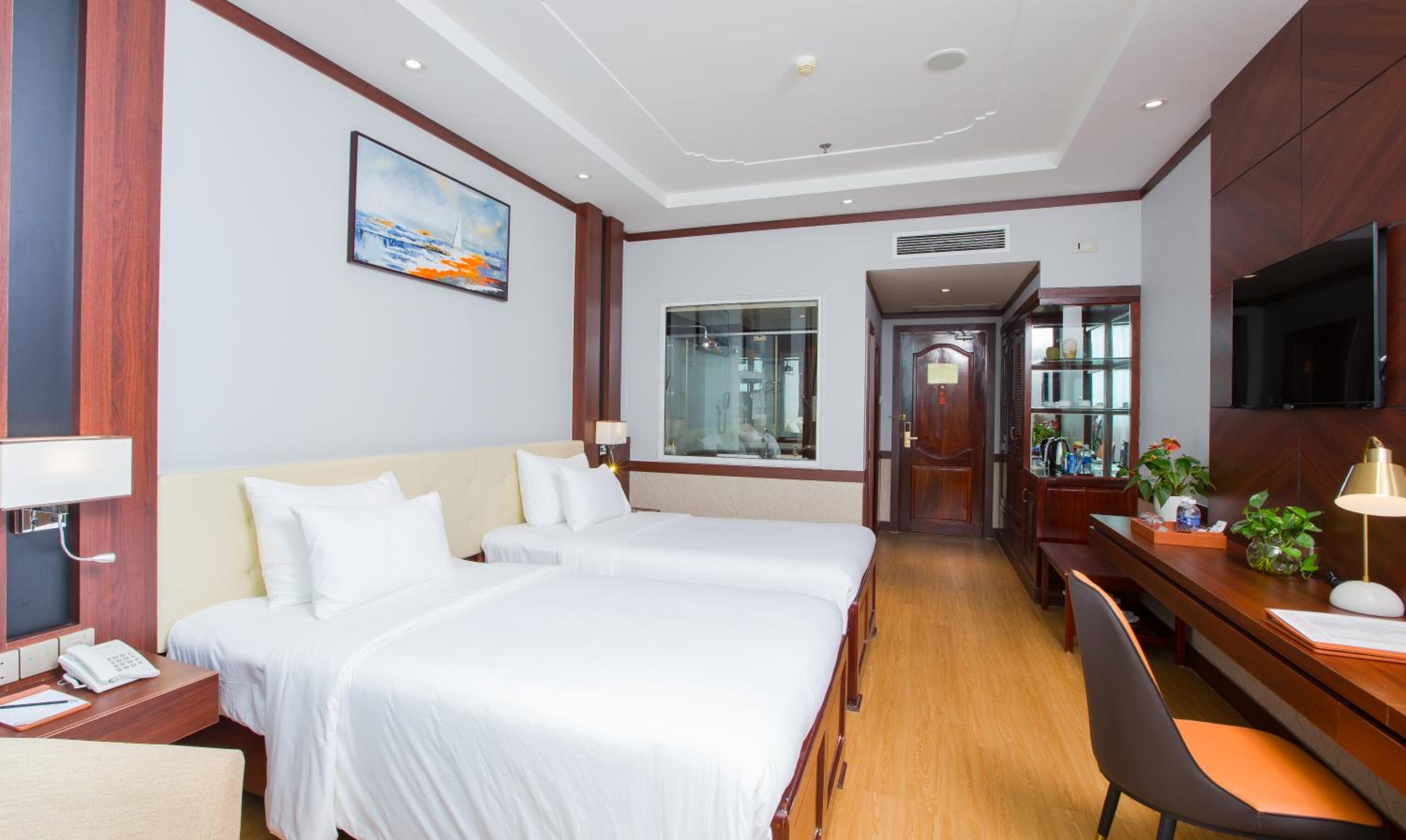 Oriental Suite with Twin Beds and River View photo 3