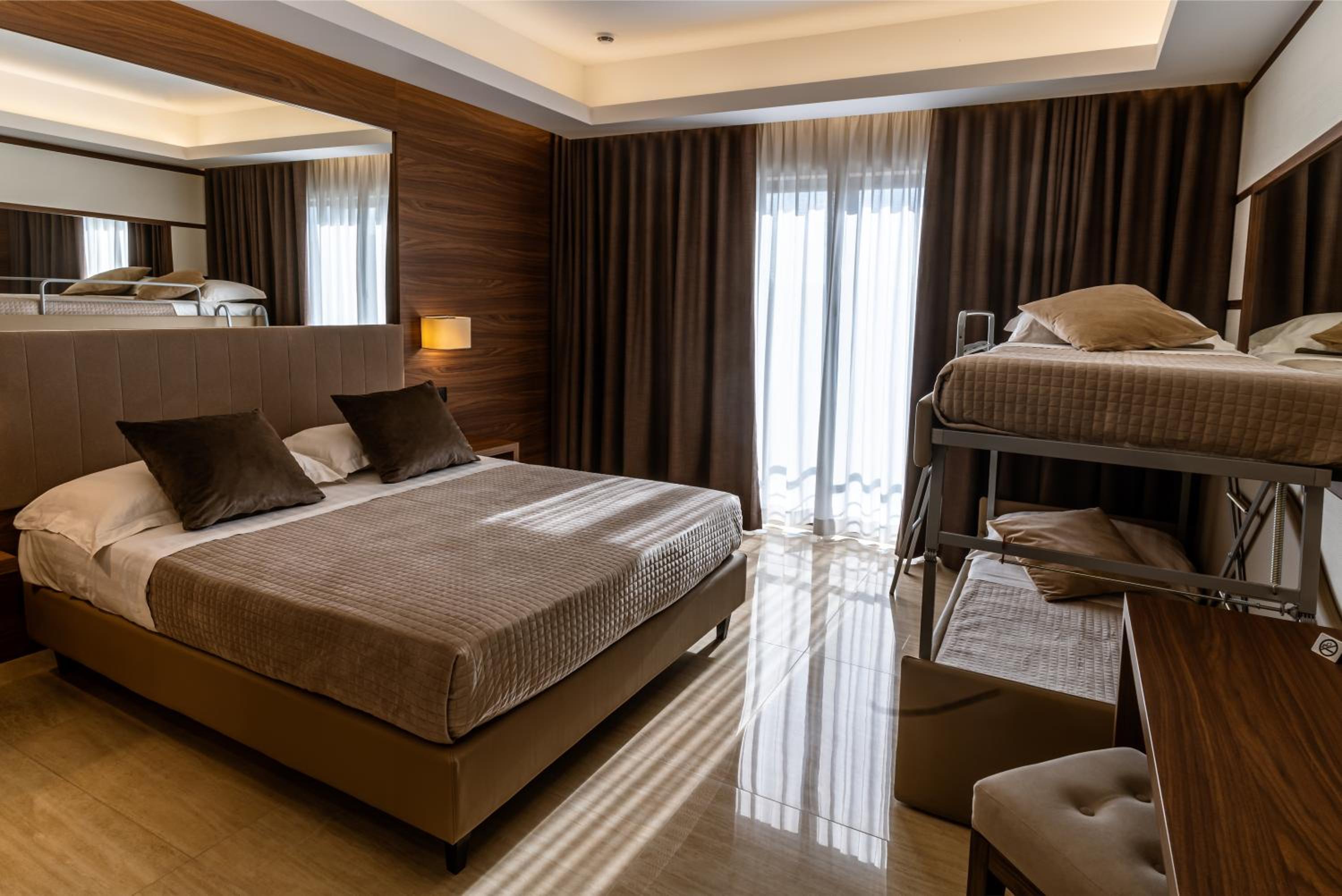 Chambre Quadruple Supérieure