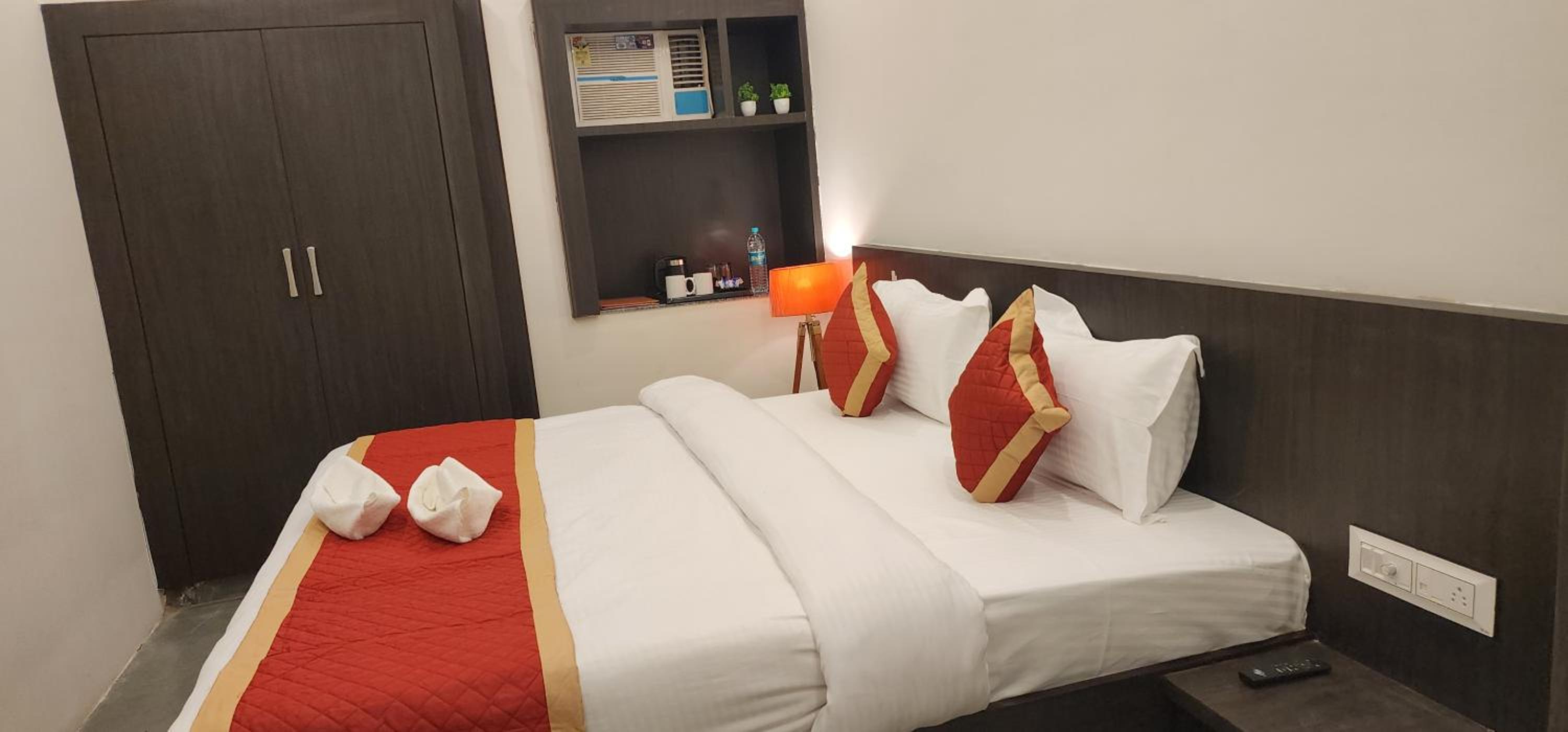 Deluxe Double Room - Photo 5