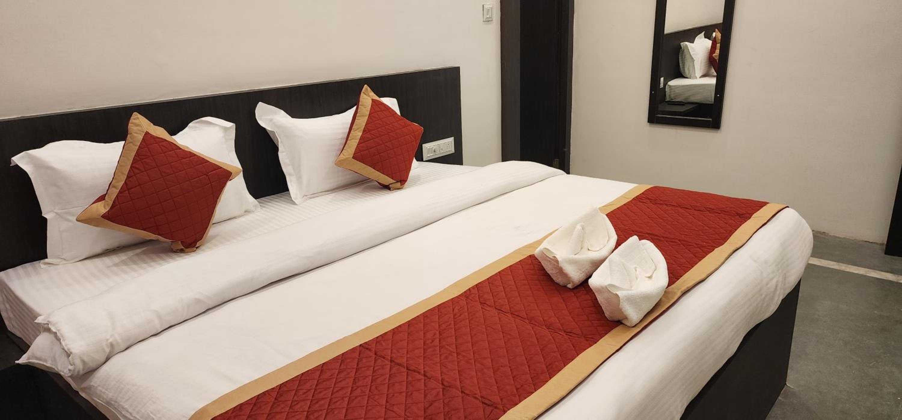 Deluxe Double Room - Photo 6
