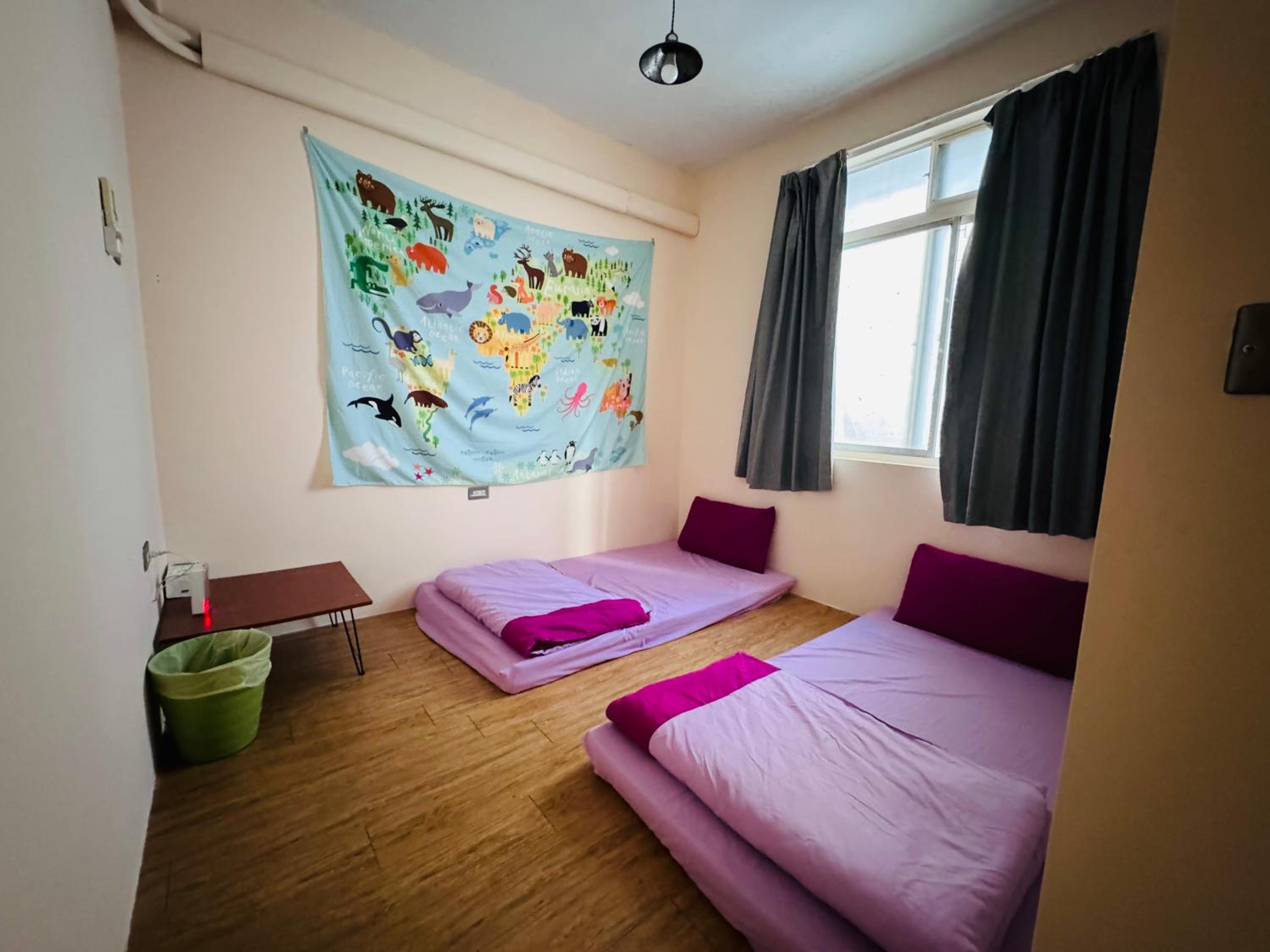 Economy Double Room photo 2