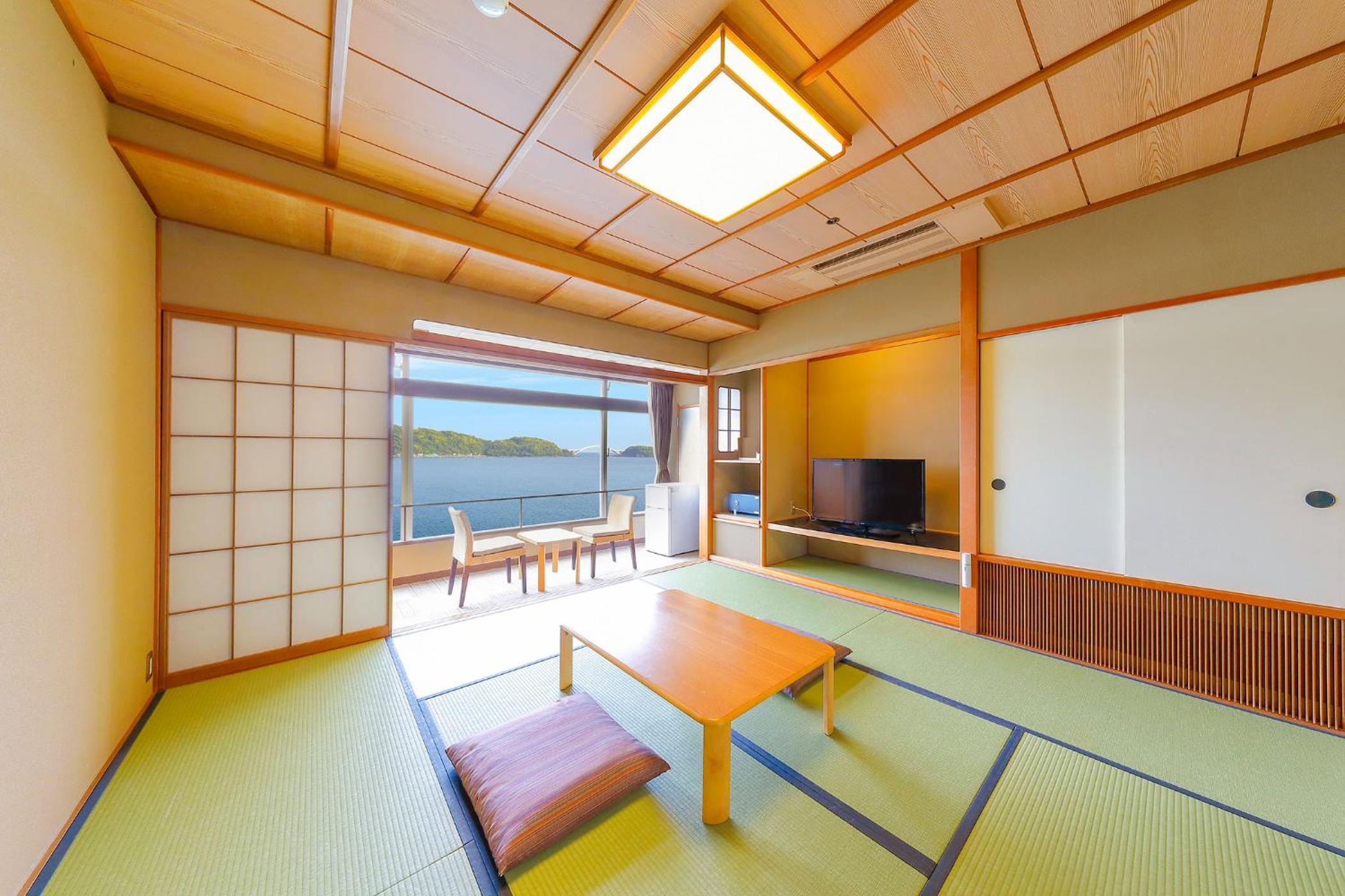 Standard Japanese-Western-Style-Room 54sqm - Indoor Bath - Non-Smoking photo 2