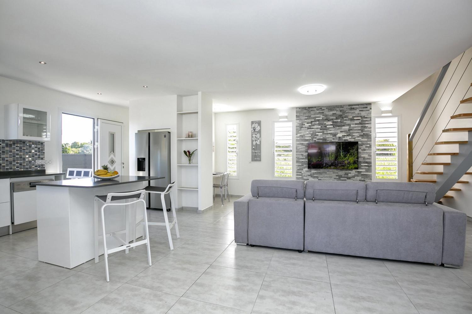 Three-Bedroom Villa photo 1