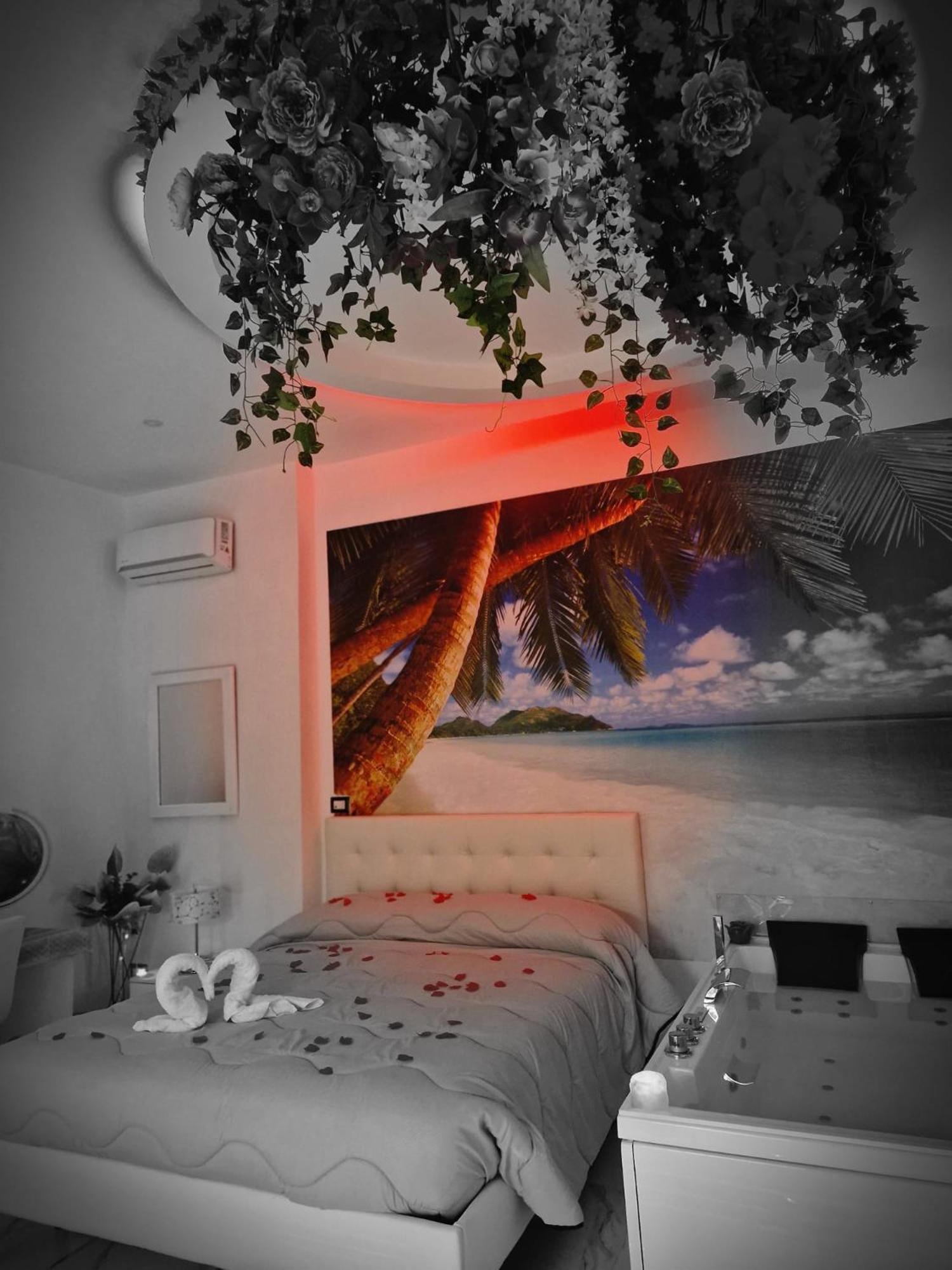 Junior Suite with Sauna - Photo 14