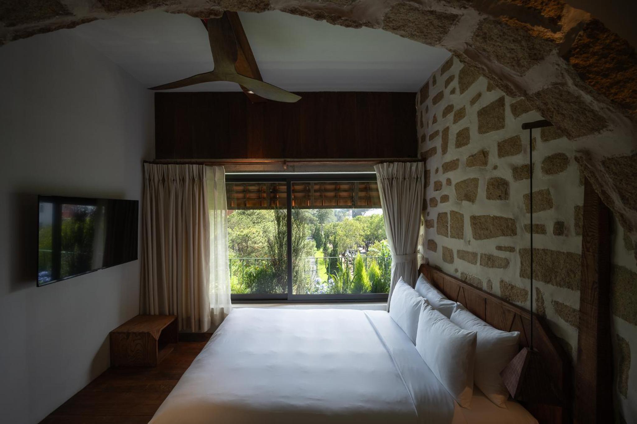 Deluxe Double Room - Photo 6