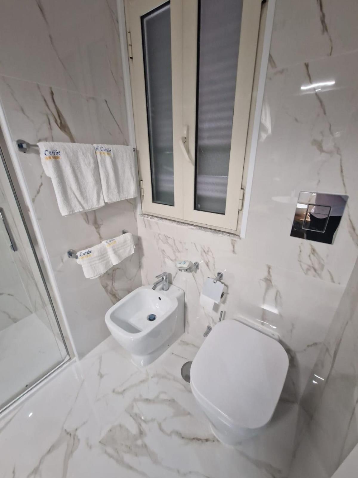 Junior Suite with Sauna - Photo 16