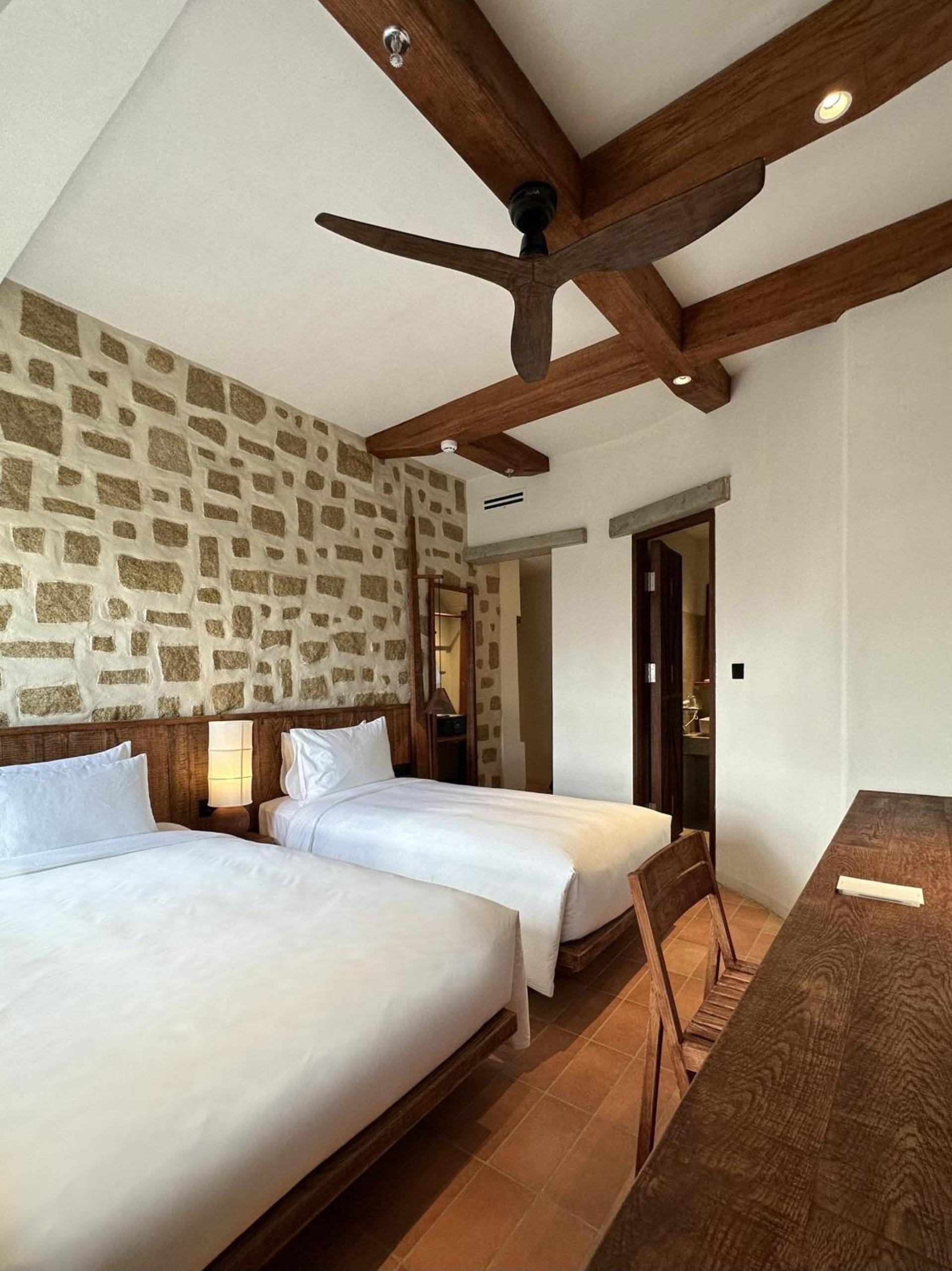 Triple Room with Garden View - Photo 7