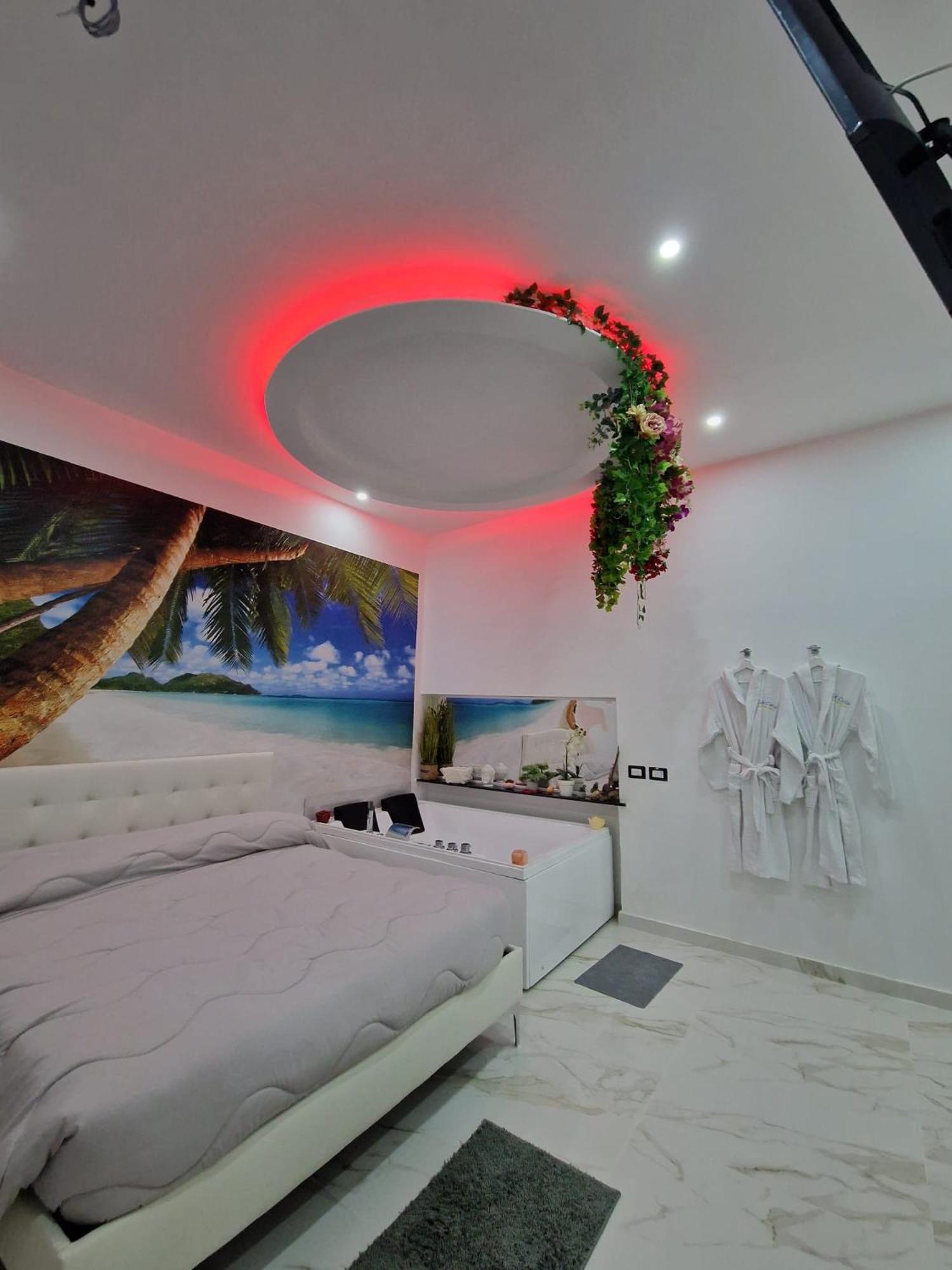 Junior Suite with Sauna - Photo 5