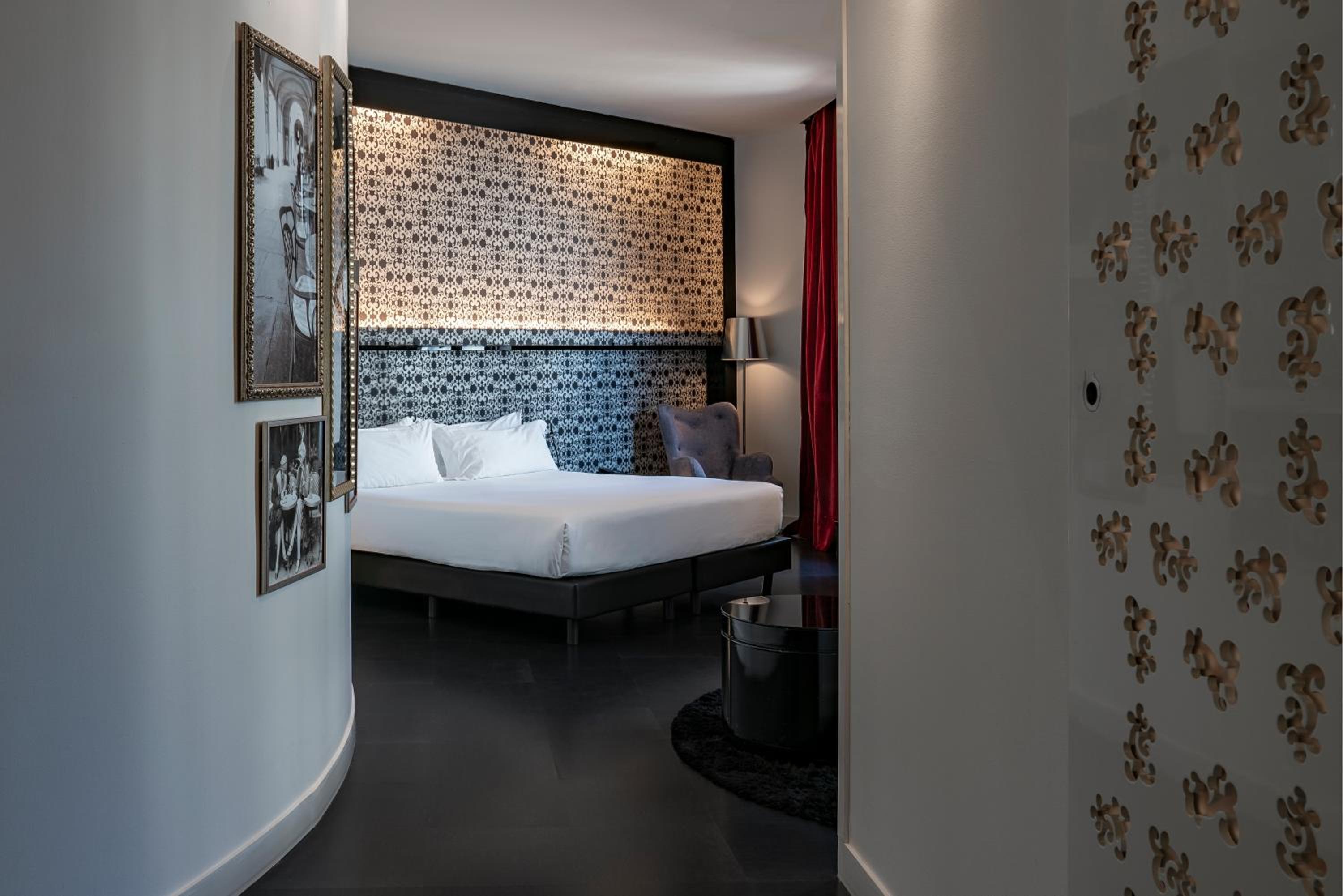 Premier Room