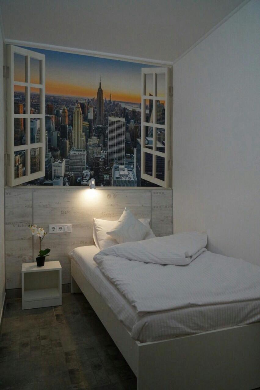 Single Room with Shared Bathroom