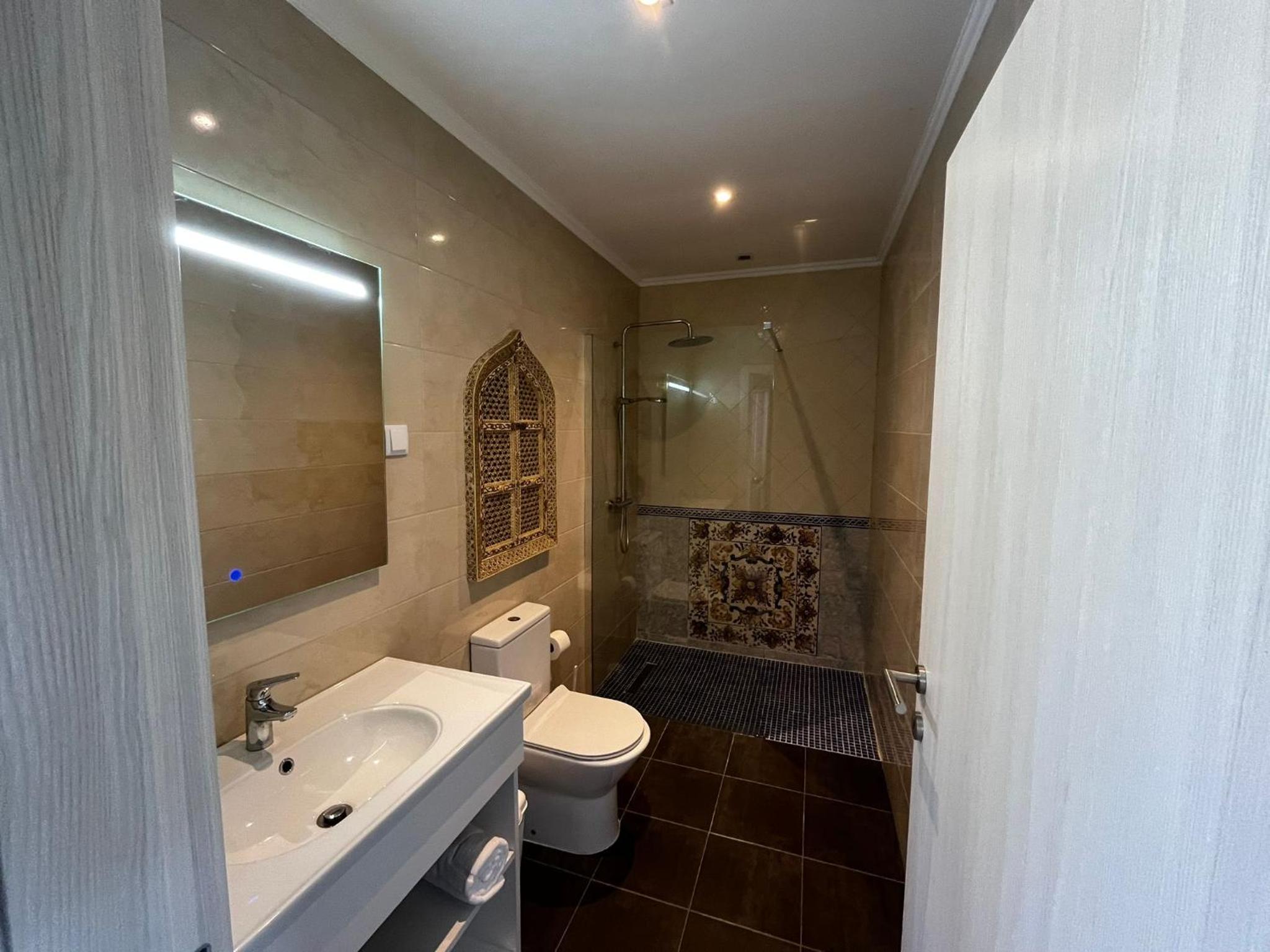 Double Room with Balcony and Sea View photo 3
