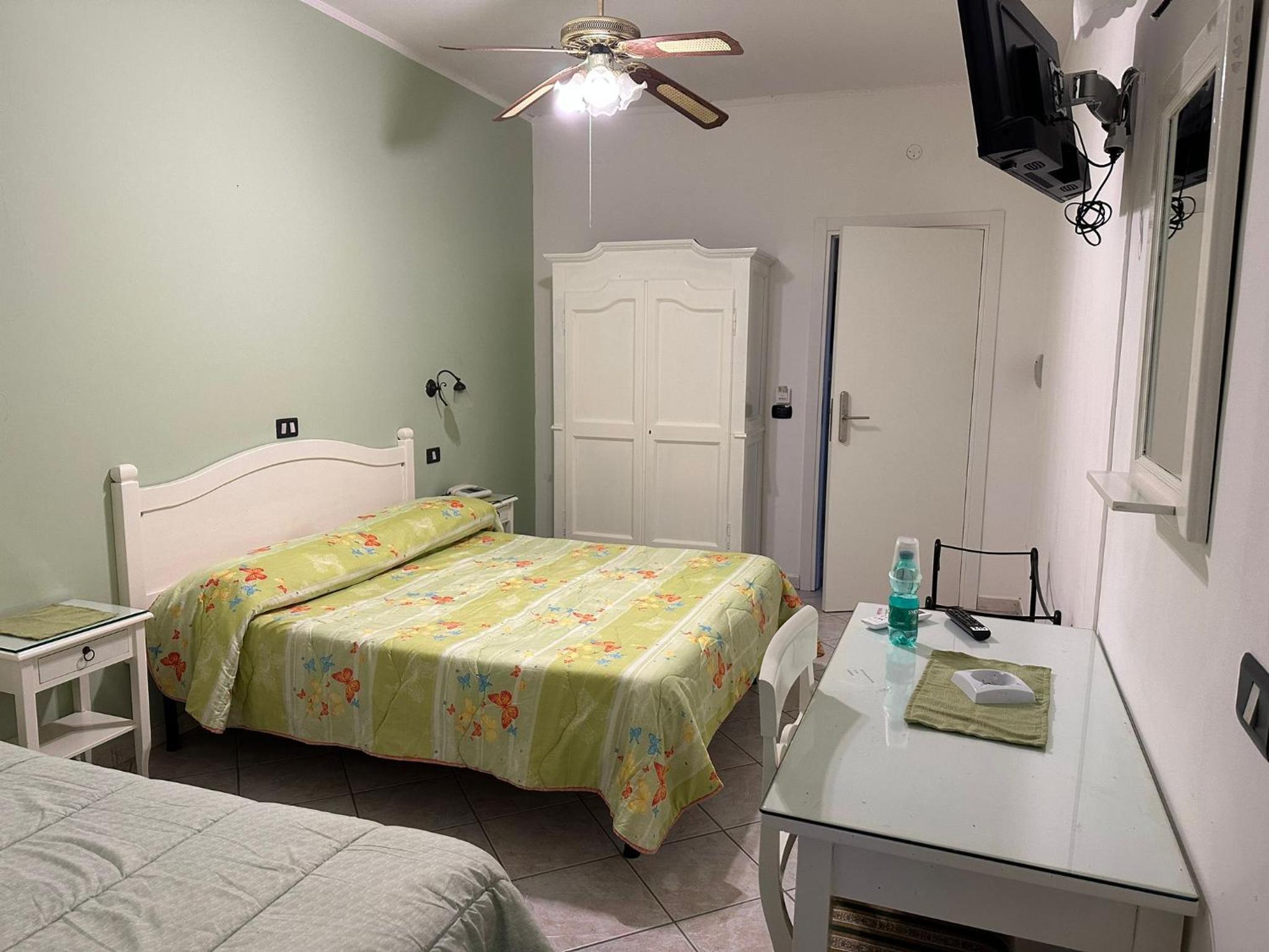 Triple Room - Photo 3