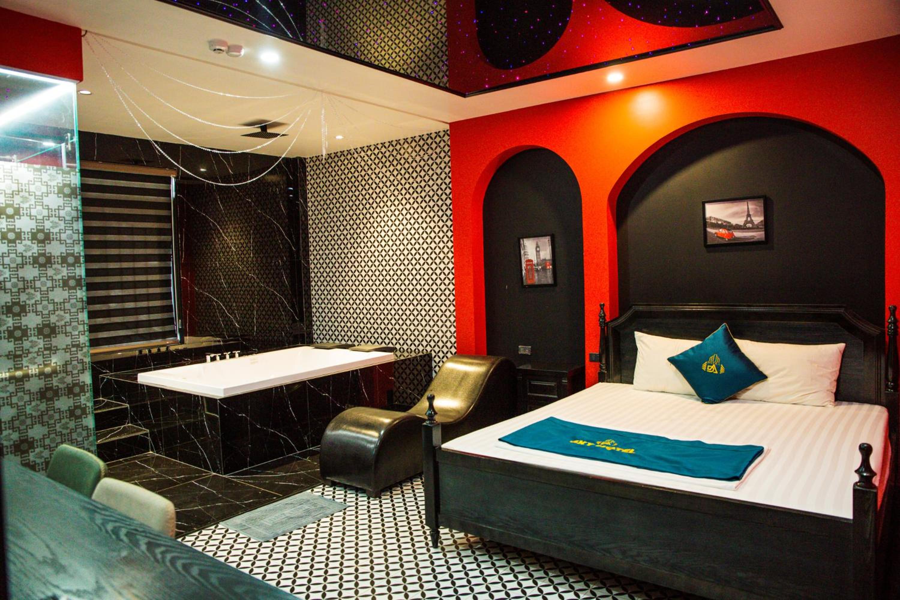 Deluxe Double Room - Photo 10