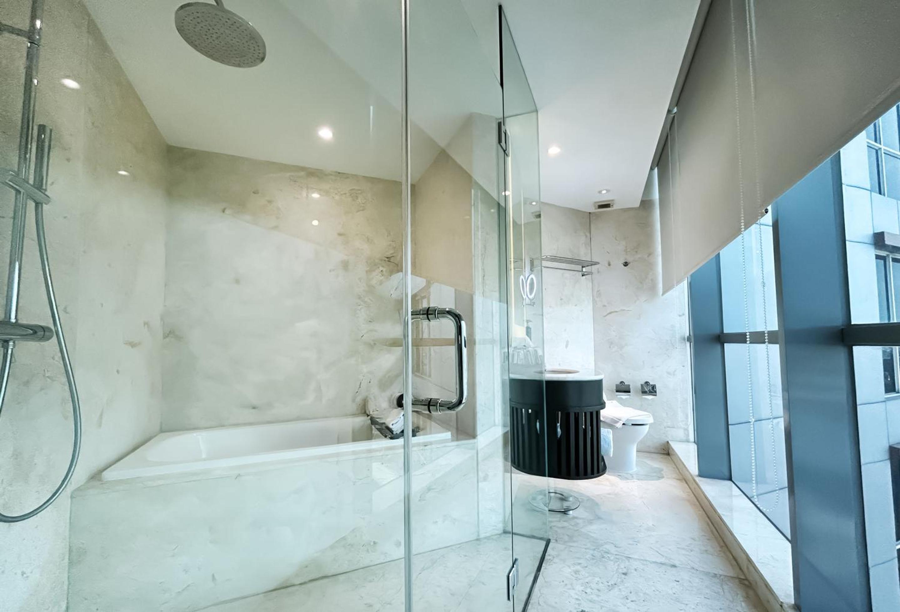 King Loft Duplex Suite - Photo 3