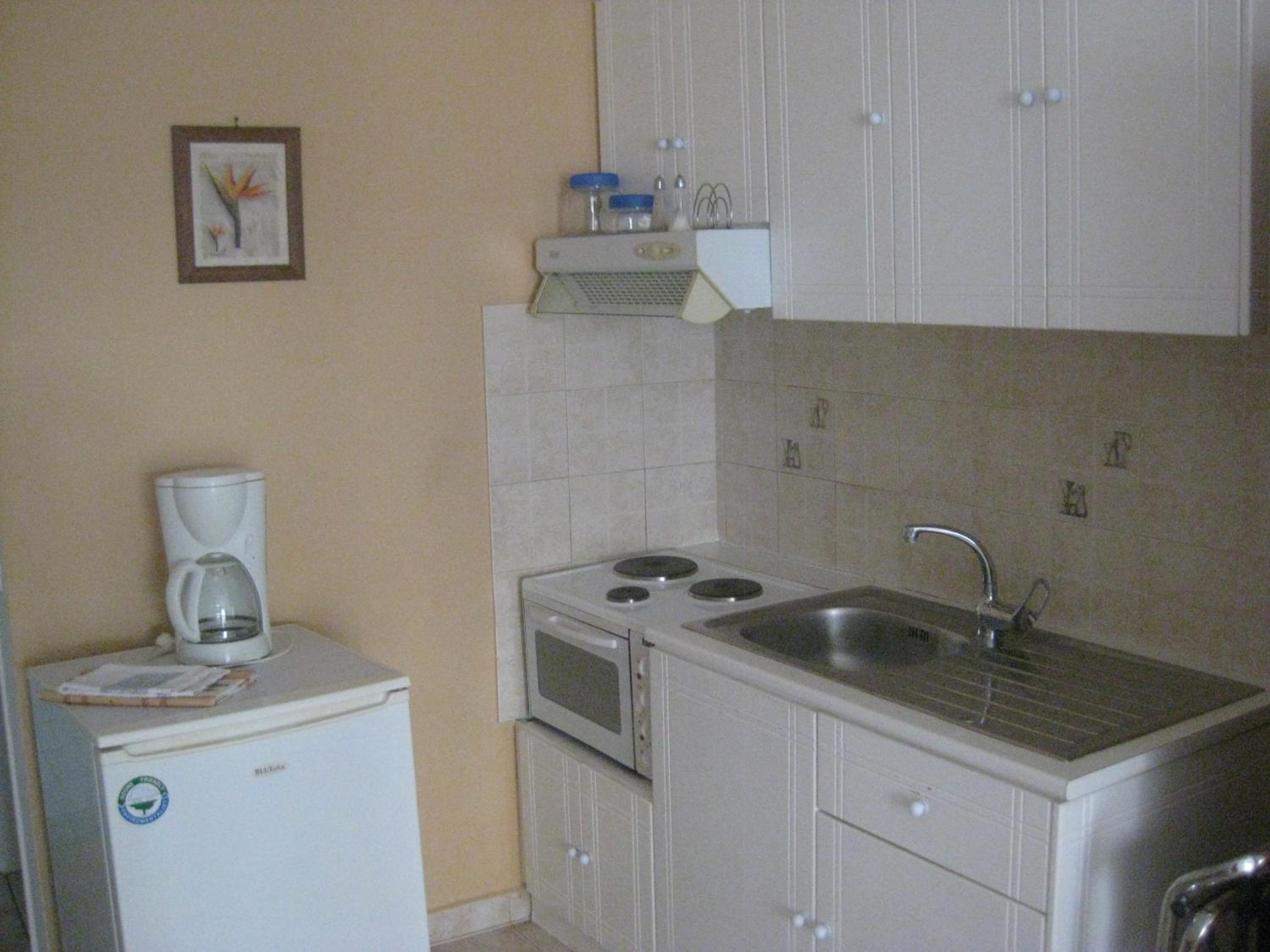 Studio with Balcony - Photo 27