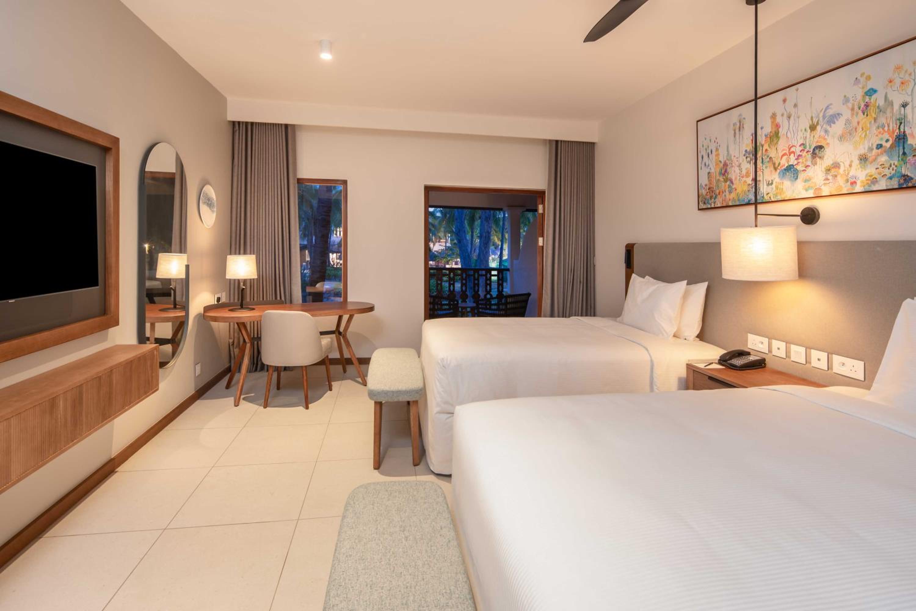 Deluxe Twin Room - Photo 2