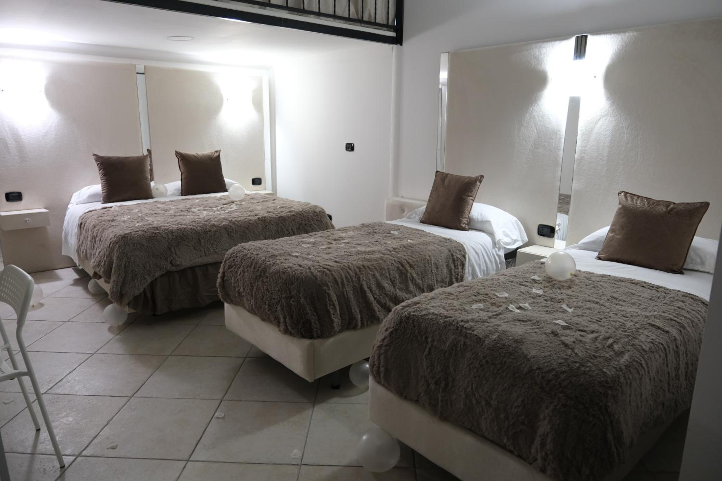 Luxury Quadruple Room