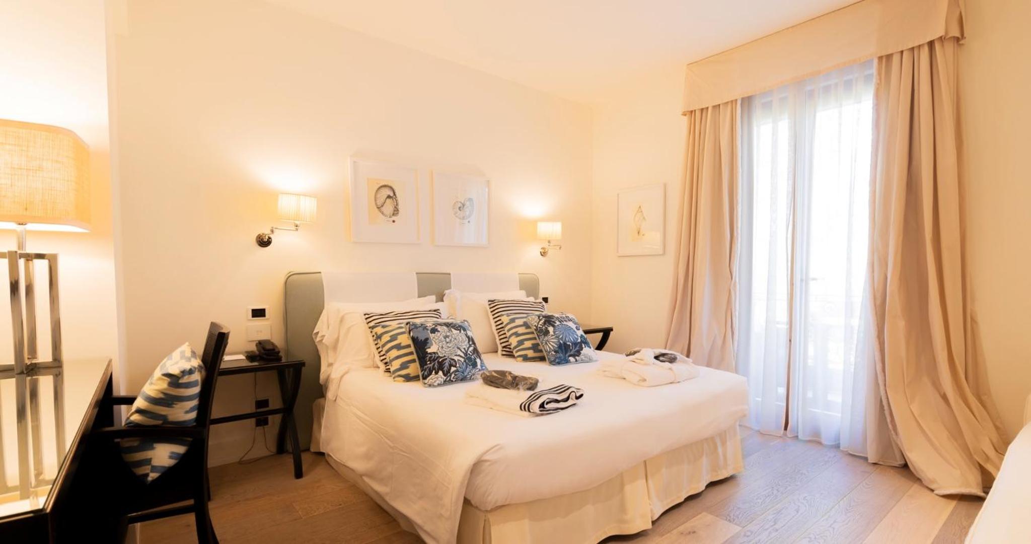 Superior Double Room photo 2