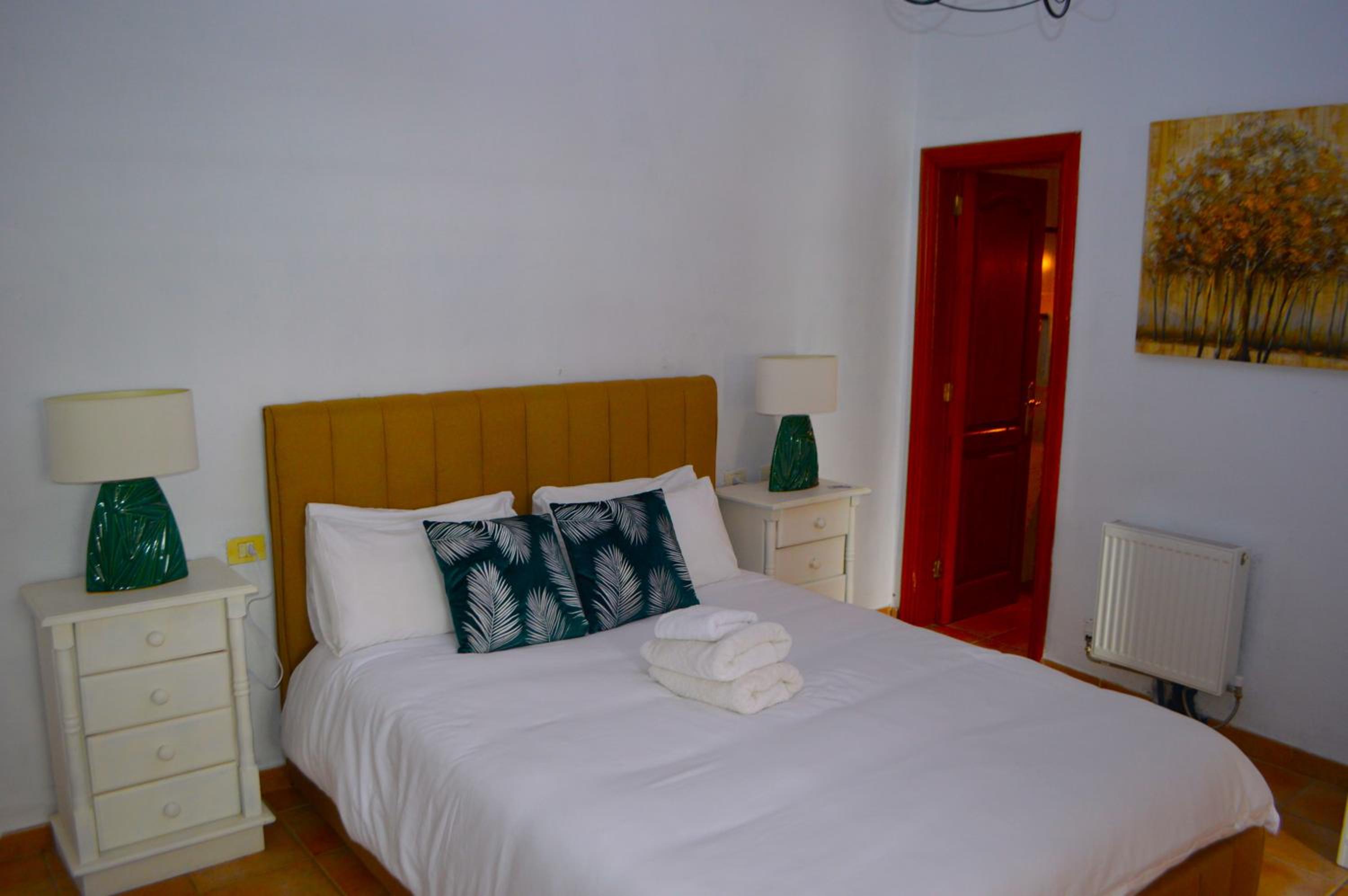 Double Room with Private Bathroom photo 3