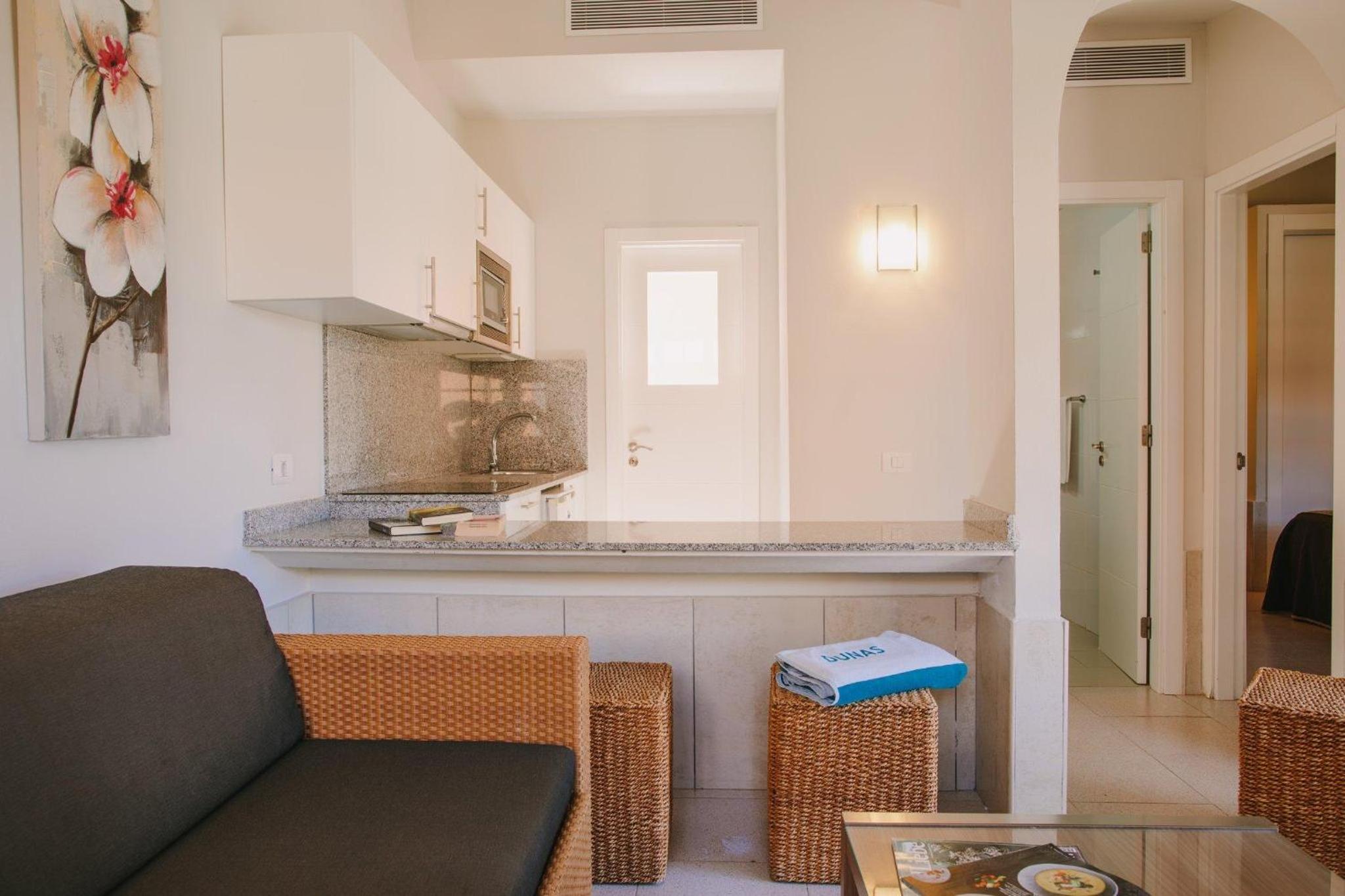 One-Bedroom Bungalow (3 Adults) photo 3