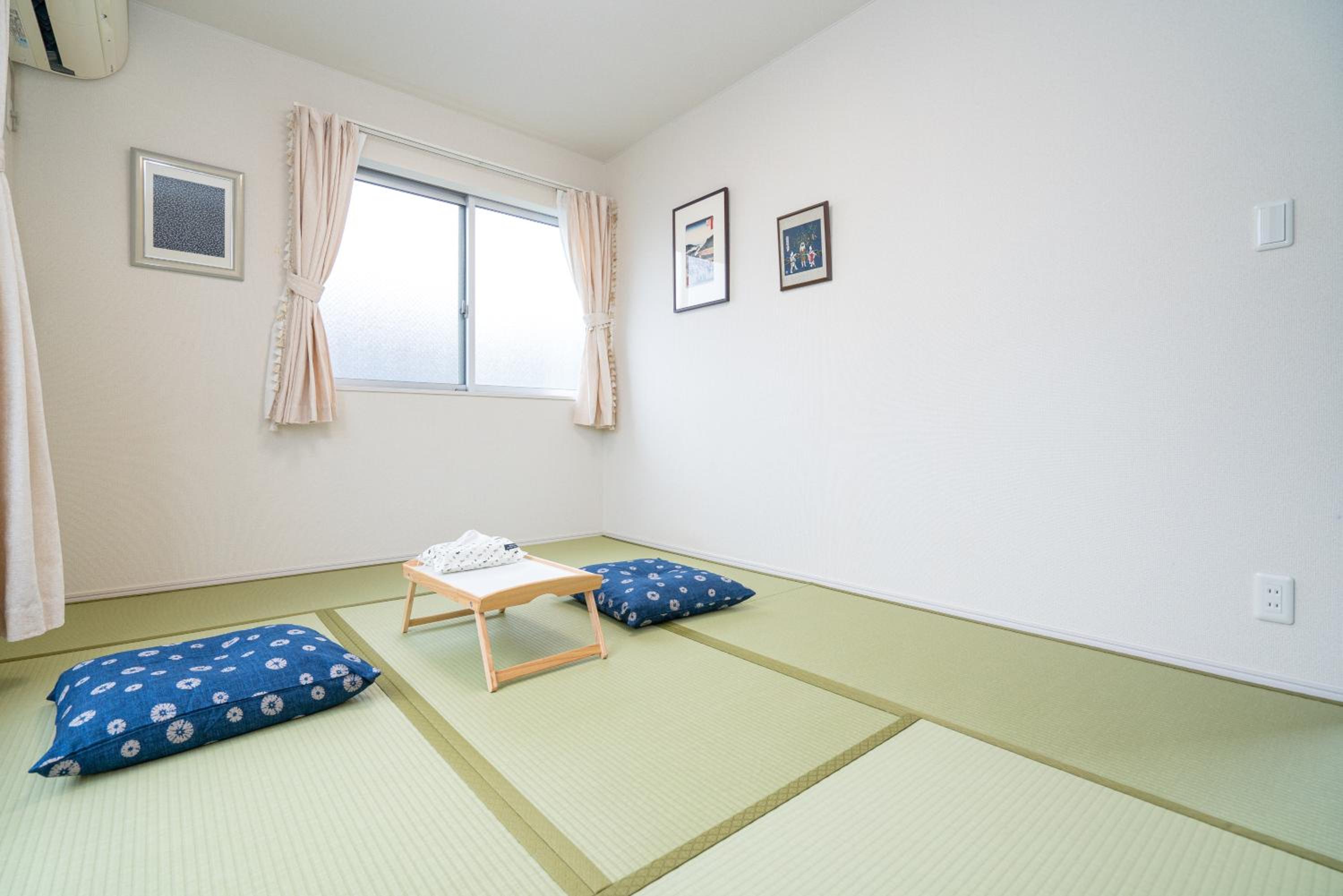 Three-Bedroom Villa photo 1