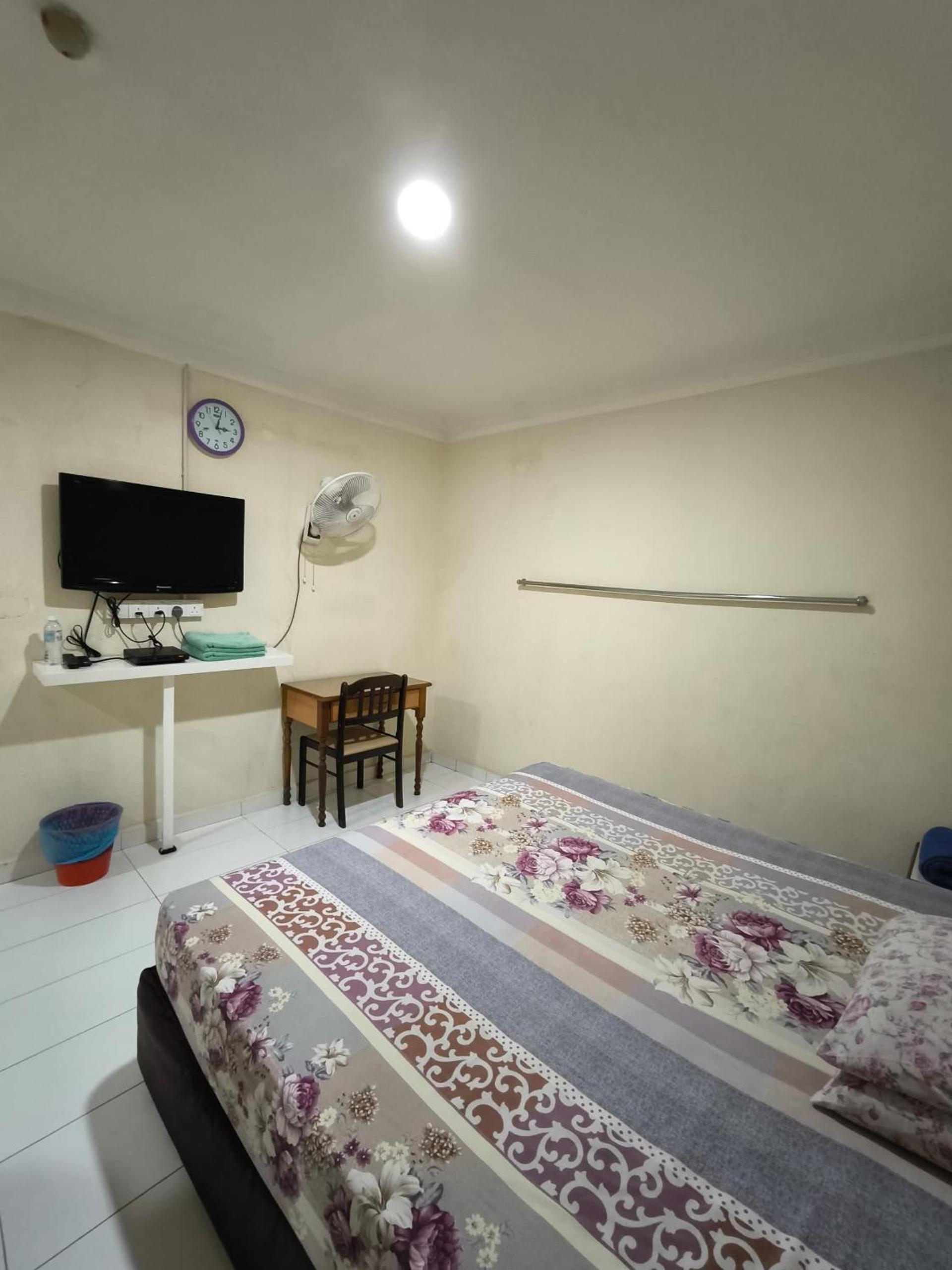 Deluxe Queen Room photo 3