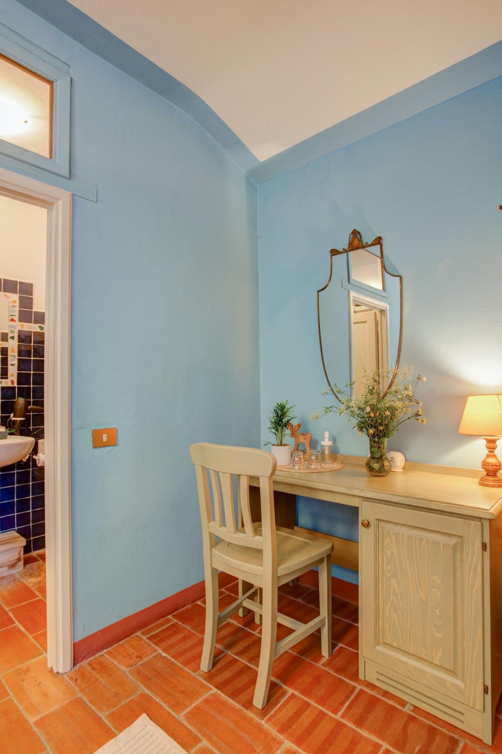 Small Double Room photo 1