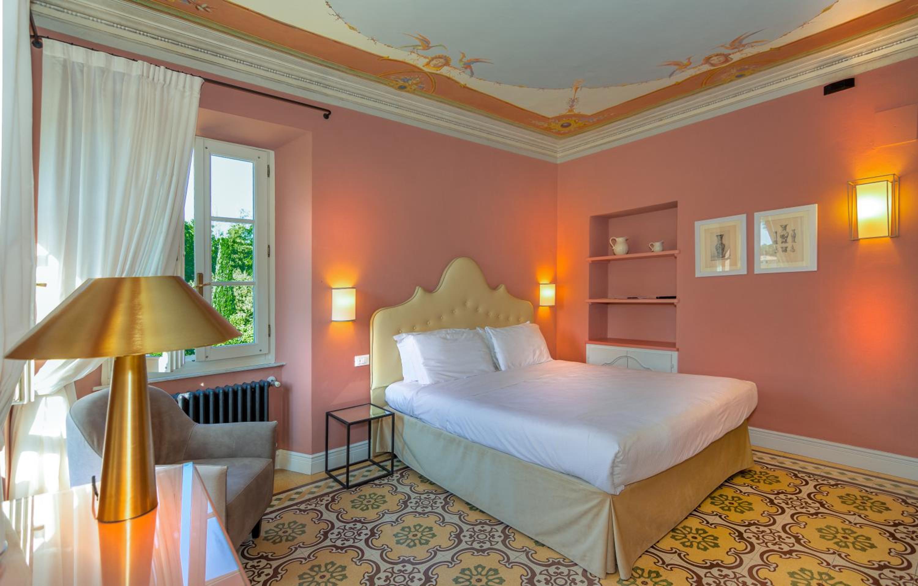 Deluxe Double Room photo 3
